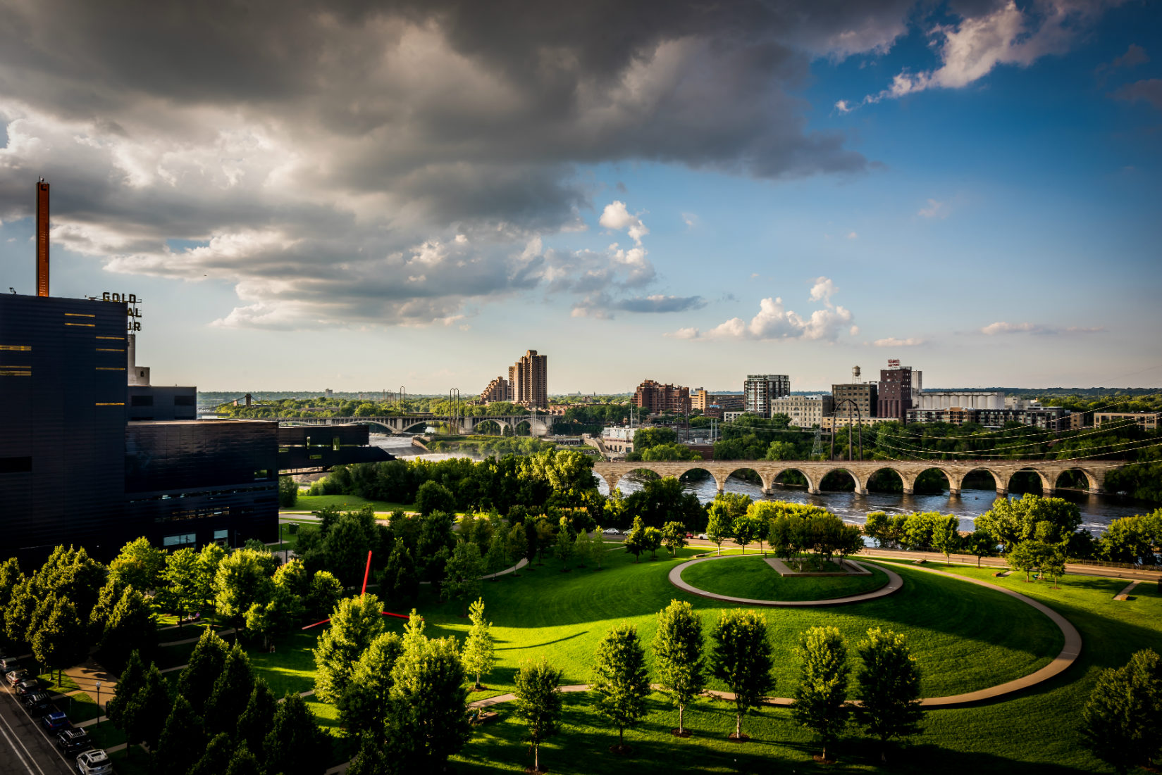 FirstService Residential Adds Prominent Downtown Communities to its Minneapolis Portfolio
