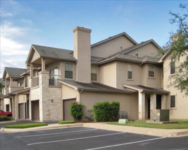Which Were the Priciest Apartment Communities to Sell in 2017? - CommercialCafe