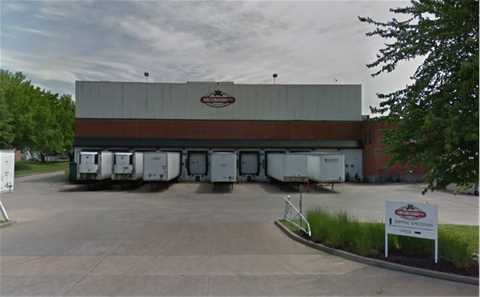 Marcus & Millichap Arranges the Sale of a 261,380- Square Foot Industrial Building