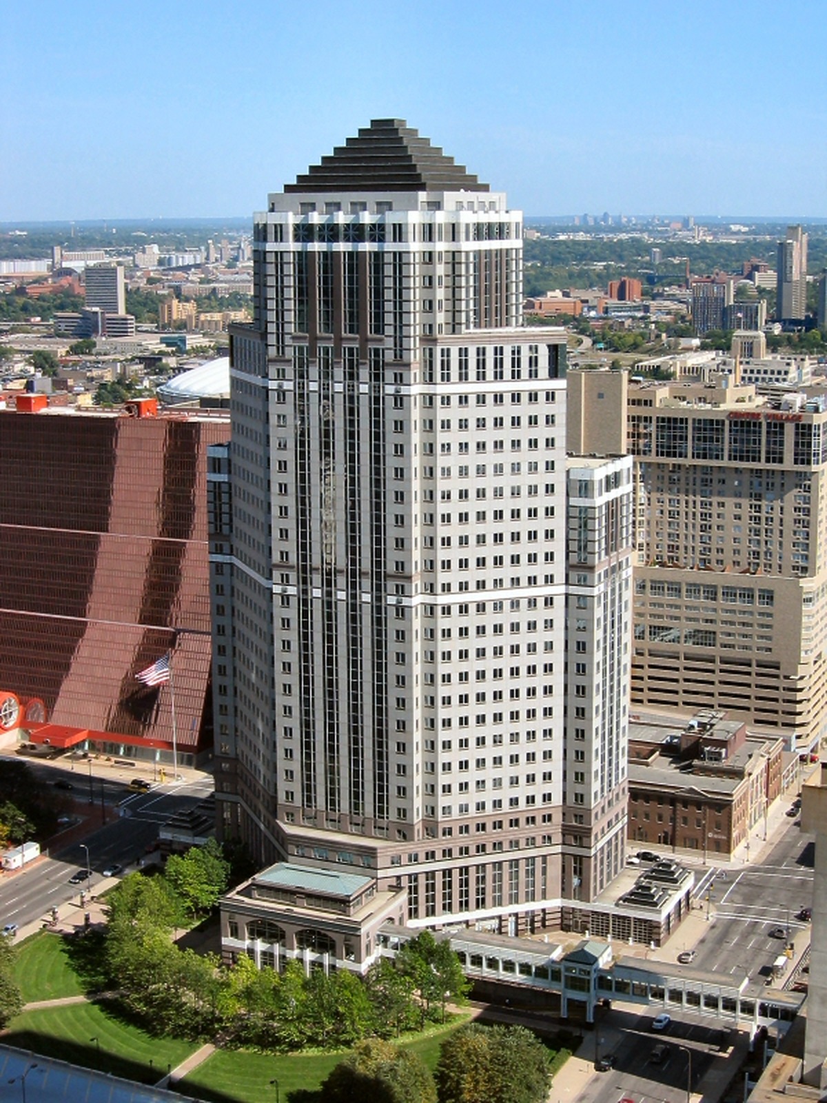Sumitomo Taps Transwestern to Lease and Manage 655,000 SF Office Building in Minneapolis