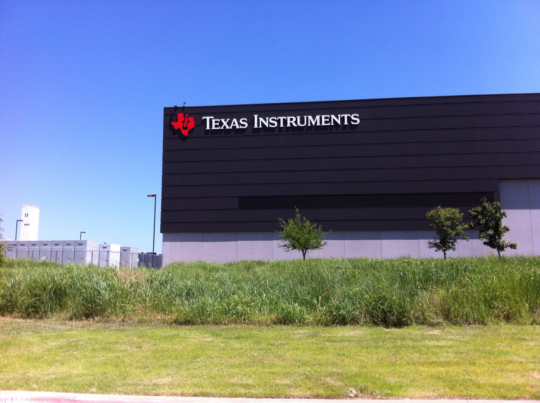 Texas Instruments, Even Without CHIPS Act, Sees Bright Future in Making Chips