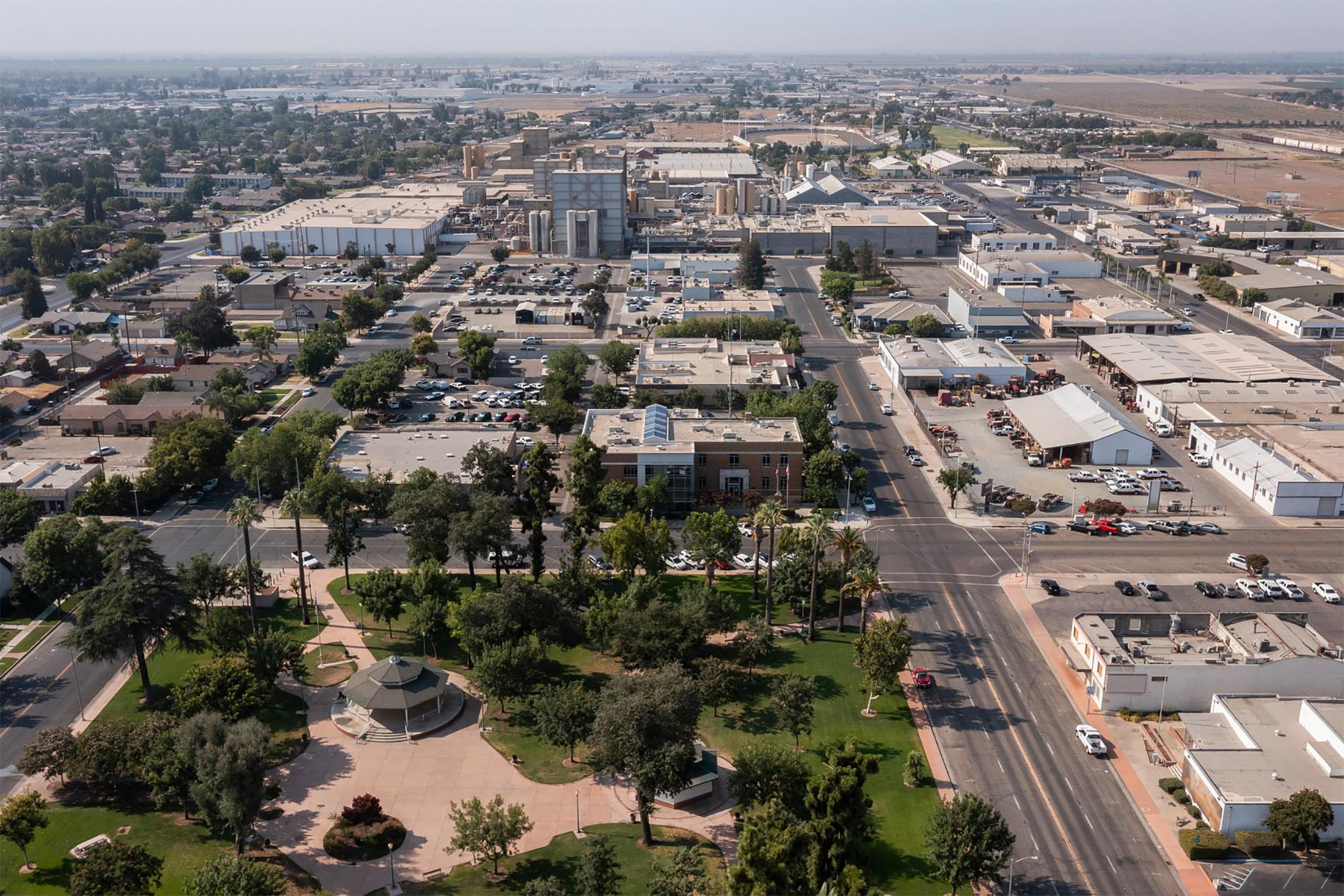 Chicago Developer Bets Central Valley Farm Town Will Become California's Next Logistics Hub