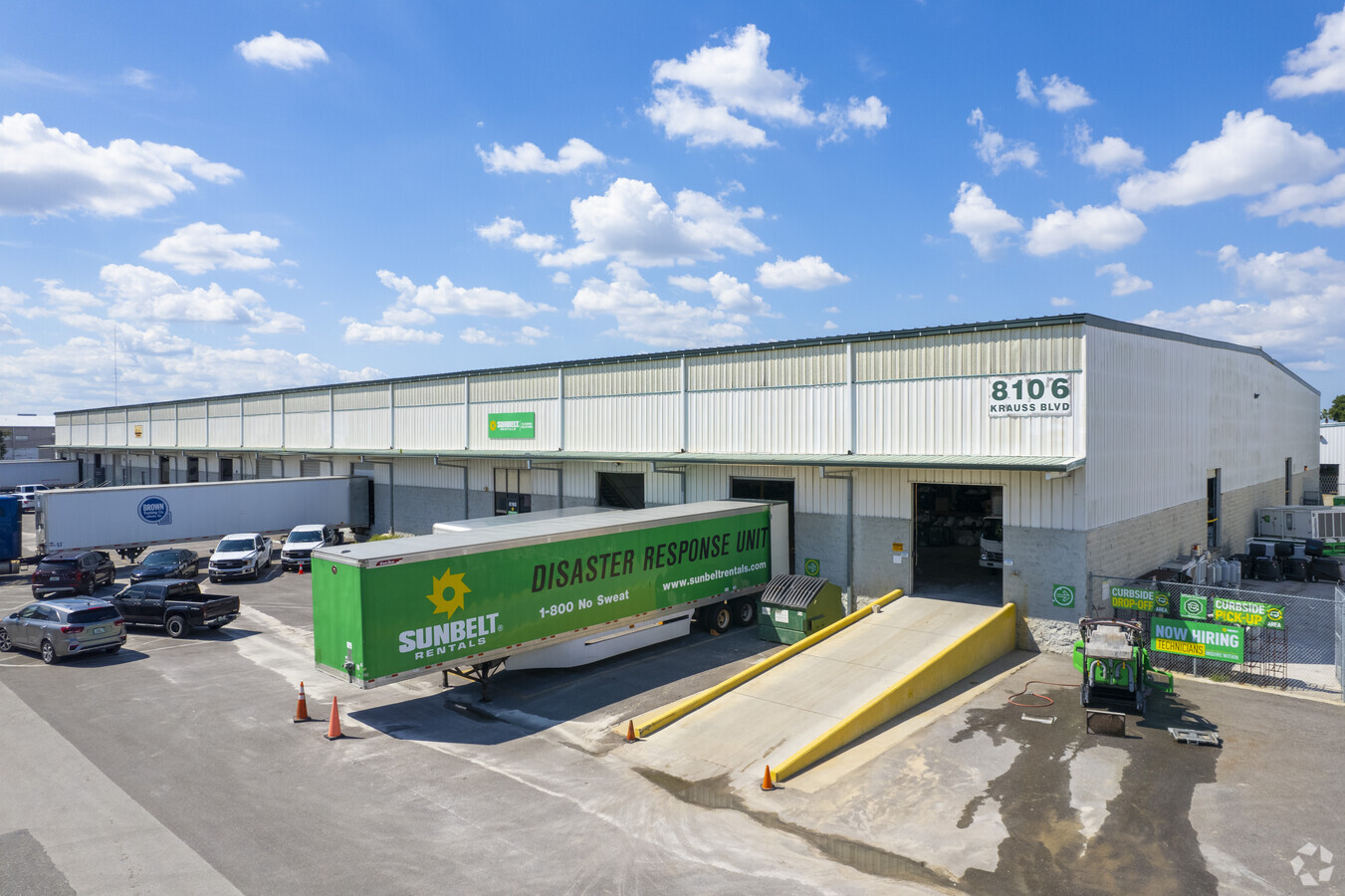 Real Floors Signs Industrial Lease in Tampa