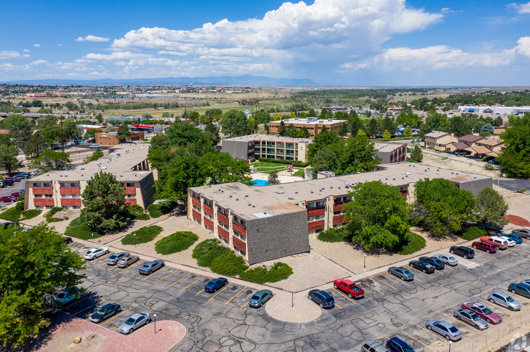 New York Investor Buys Apartments Near Colorado State University at Pueblo