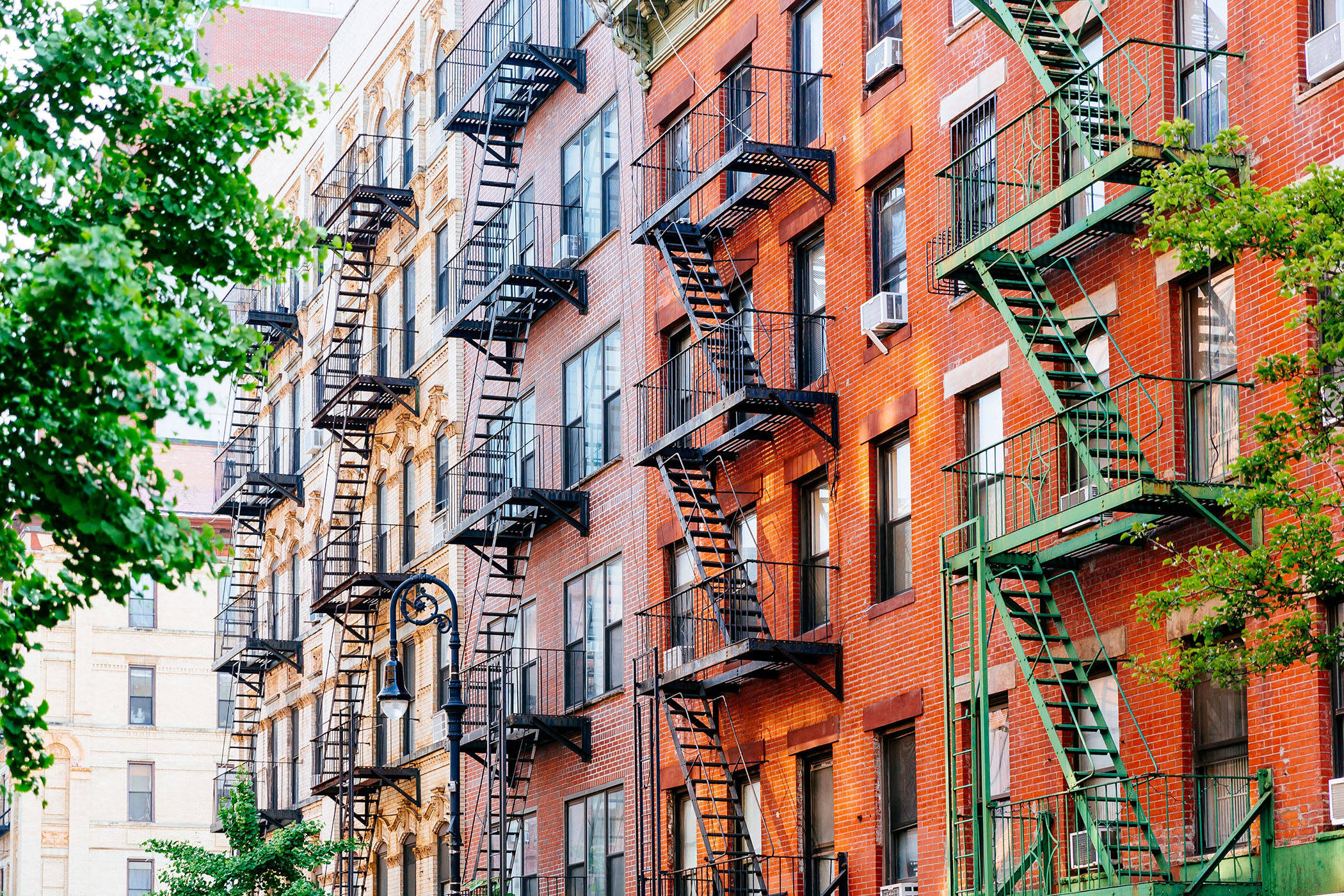 Quarterly Apartment Prices Drop for First Time Since Start of Pandemic