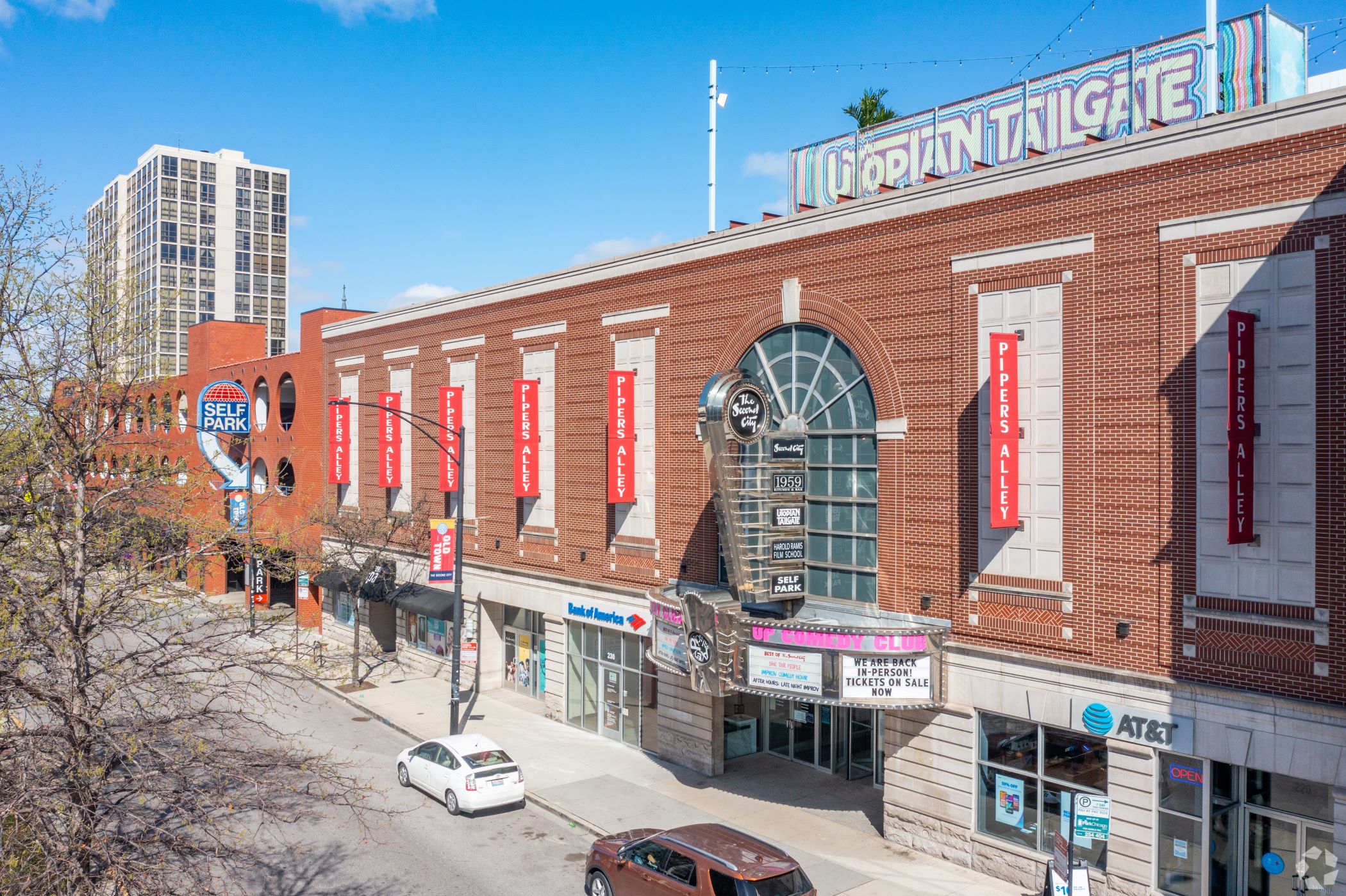 Iconic Chicago Comedy Club Second City To Open First New York Location