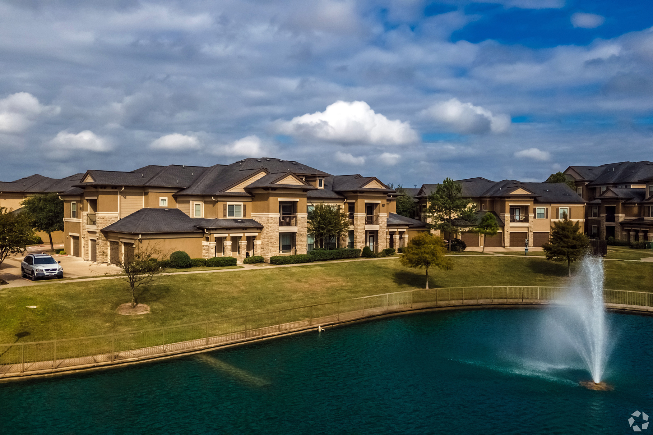 Fannie Mae Offers Investors One of the Largest Multifamily Loans of the Year