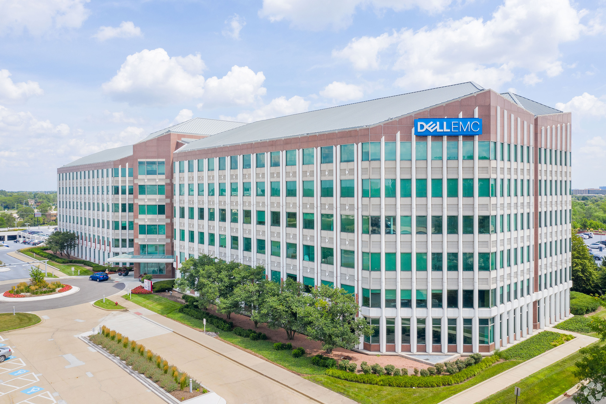 Lower Appraisals Afflict Chicago Buildings, Blackstone-Backed Apartment Bond Hit by Downgrades, Freddie Mac Preps First Offering in a Month