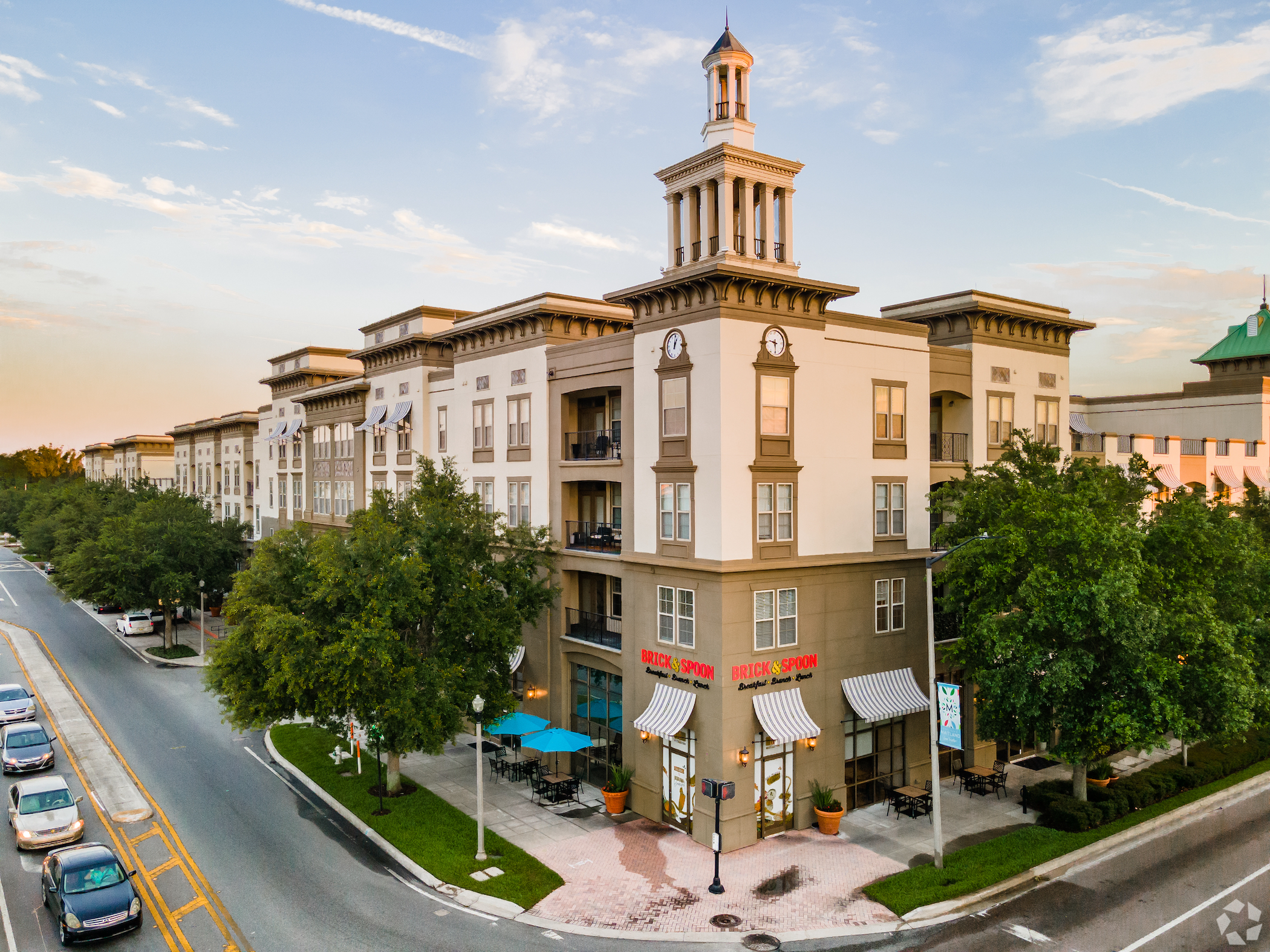 CBRE Scores One of Few Apartment Deals in Orlando Market This Year