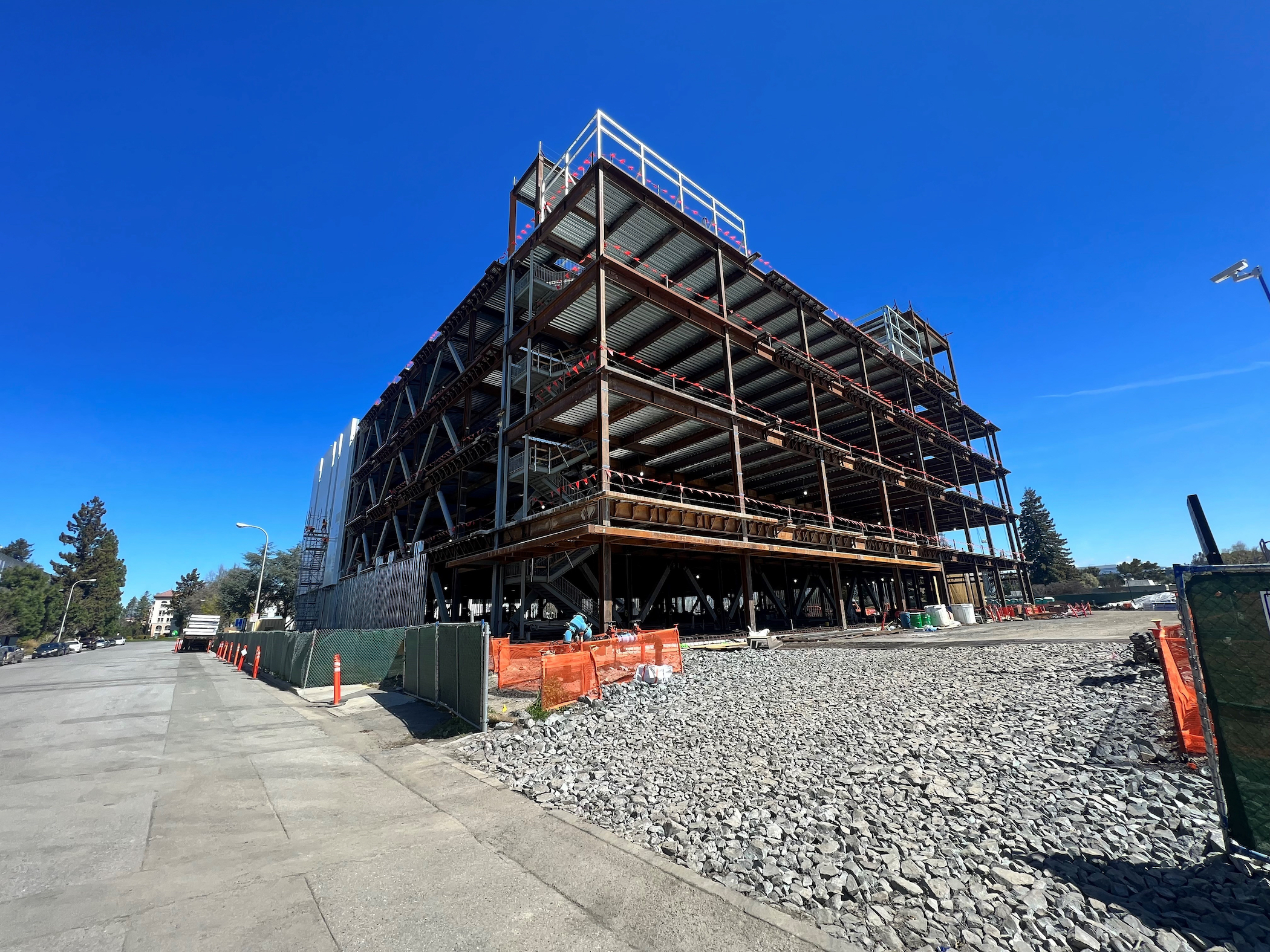 National Data Center Developer Set To Expand in Silicon Valley, Denver