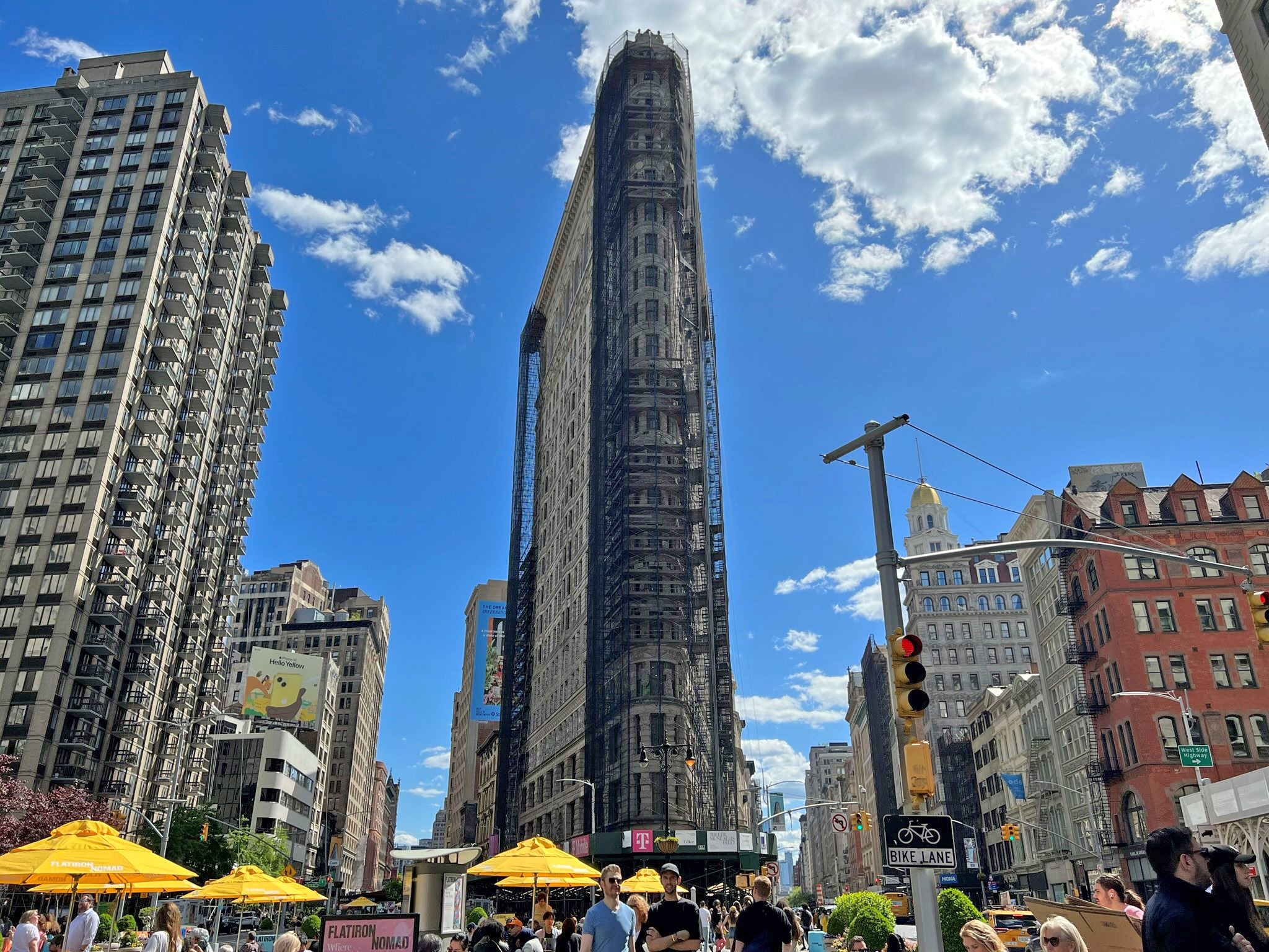 What’s Actually Inside Manhattan’s Famed Flatiron Building? The Answer May Surprise You.