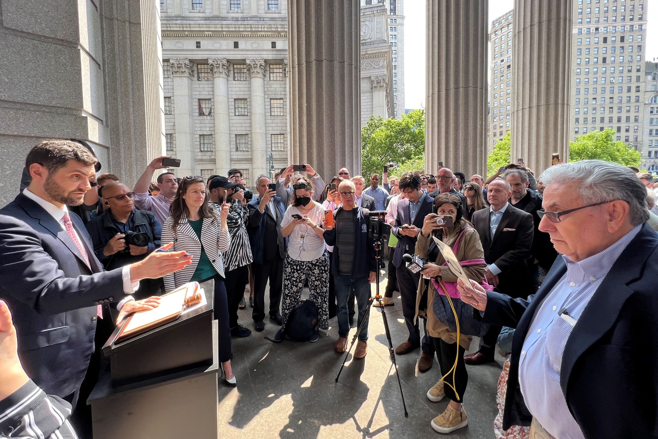 Flatiron’s Majority Owners Win Full Control of New York Landmark With $161 Million Bid