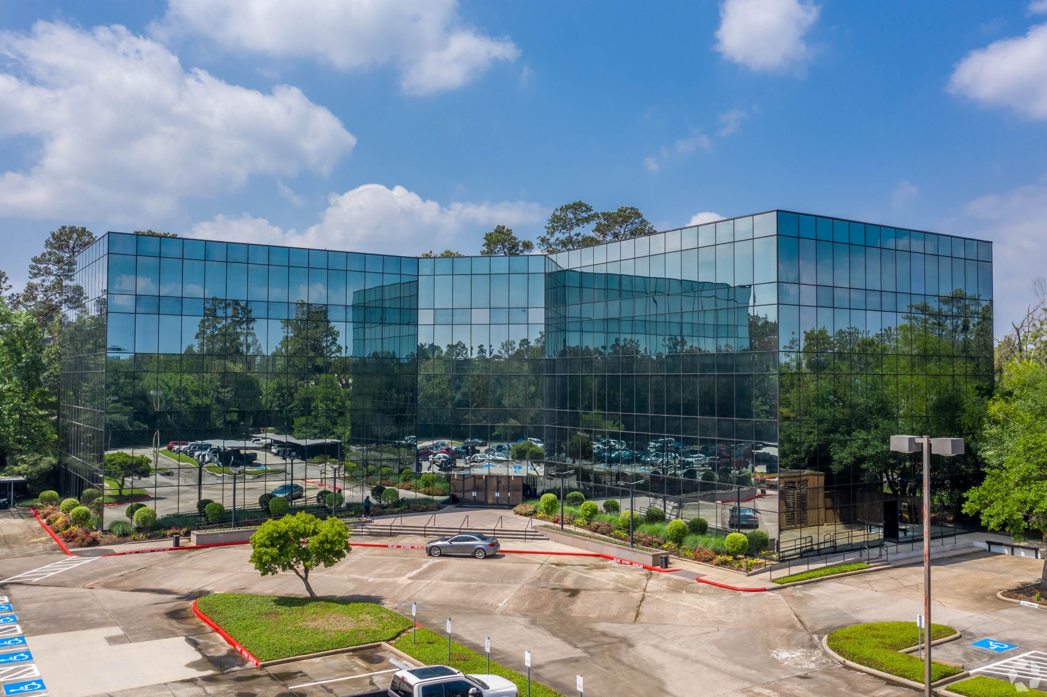 Local Private Asset Management Firm Acquires Two Houston-Area Office Buildings
