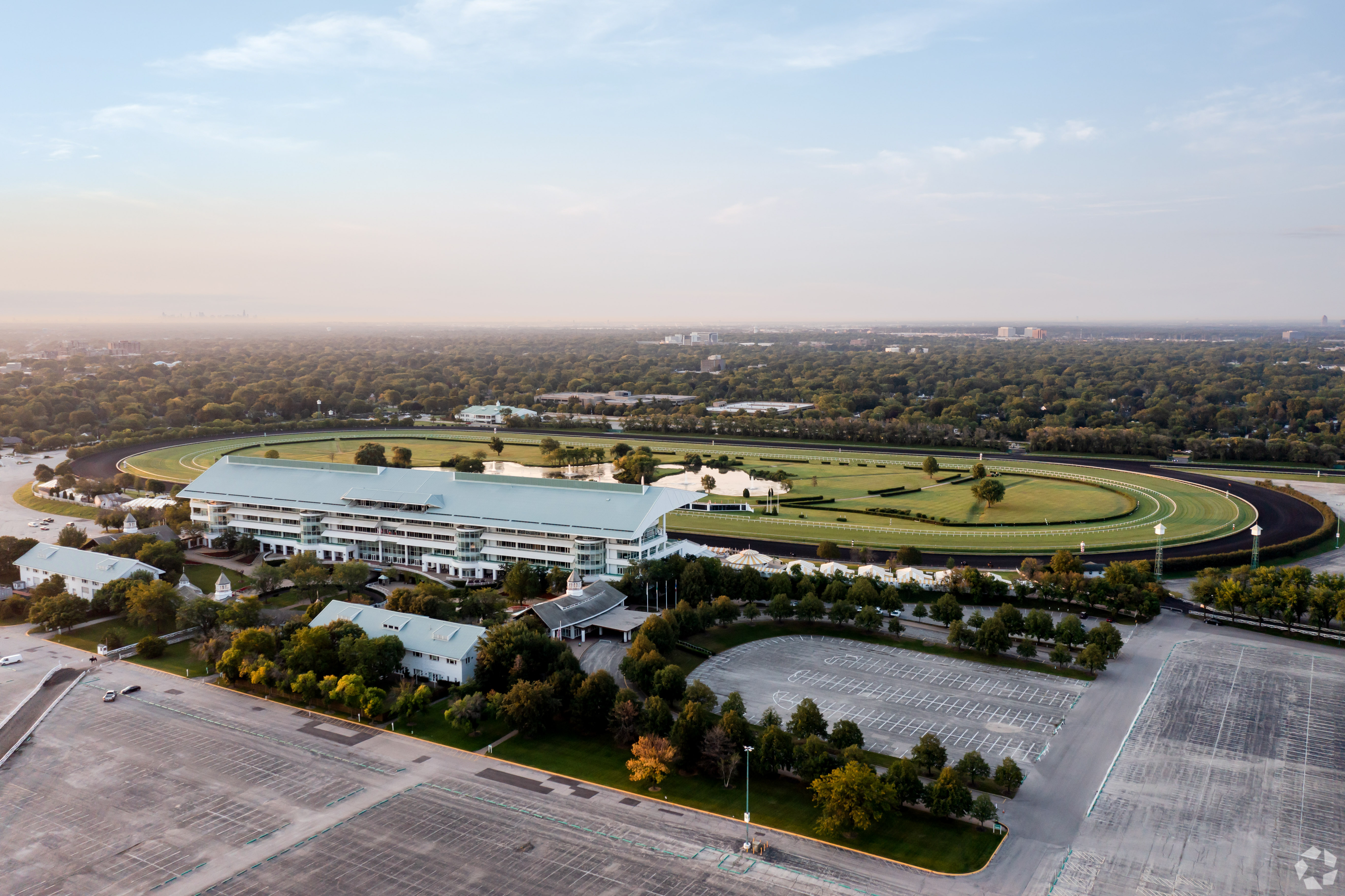 Chicago Bears To Begin Tearing Down Grandstand of Former Horseracing Track