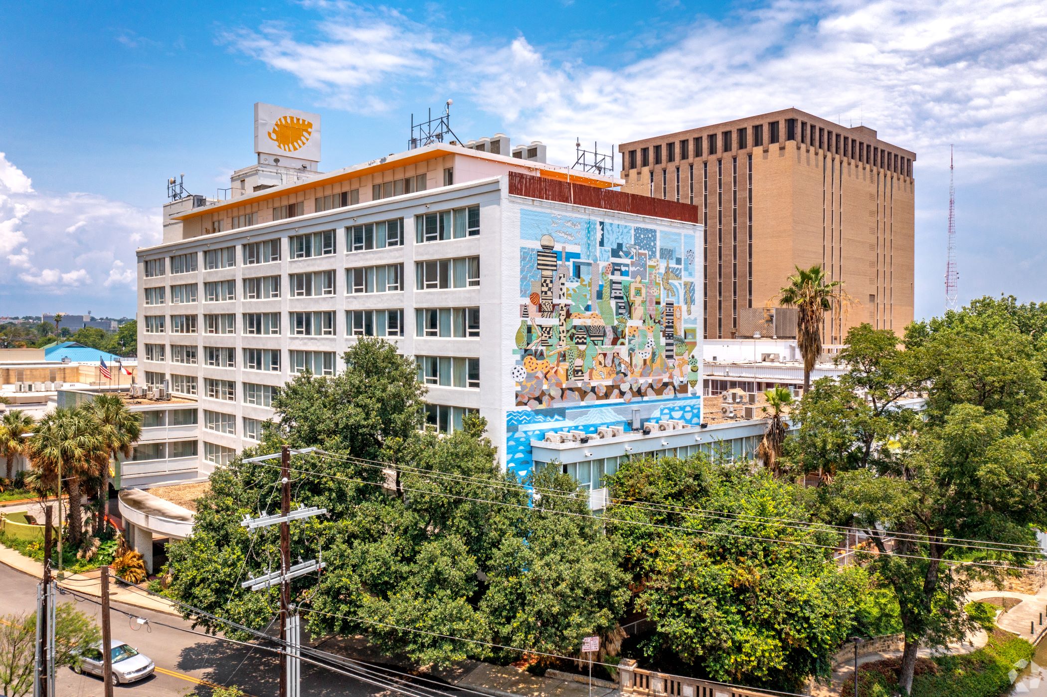 First-Ever Hotel Built on San Antonio Riverwalk Goes Into Foreclosure