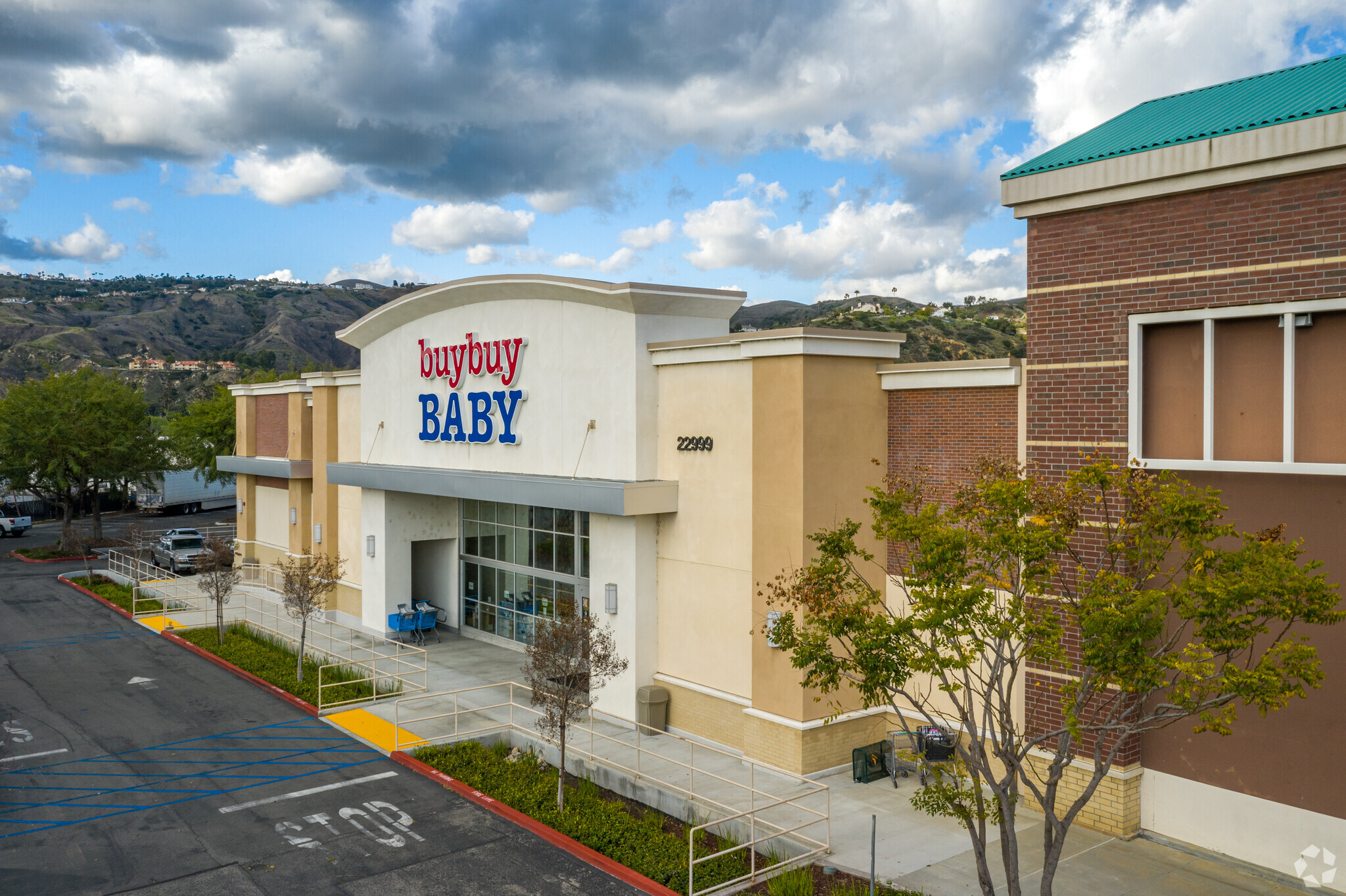 Buy Buy Baby To Be Auctioned Separately From Parent Bed Bath & Beyond