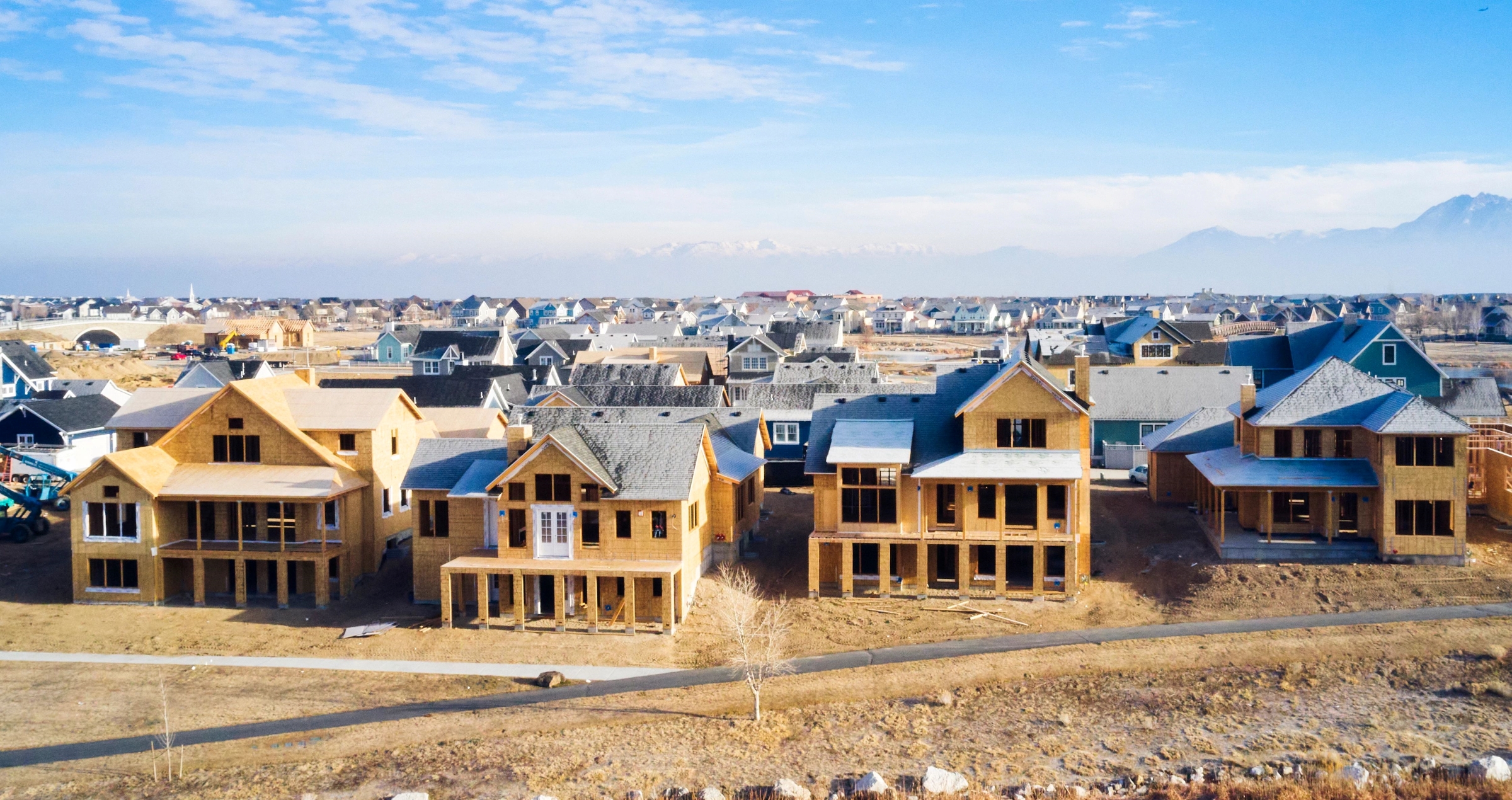 Housing Construction Starts Rise, Logistics Costs Surge, Office Attendance Edges Lower