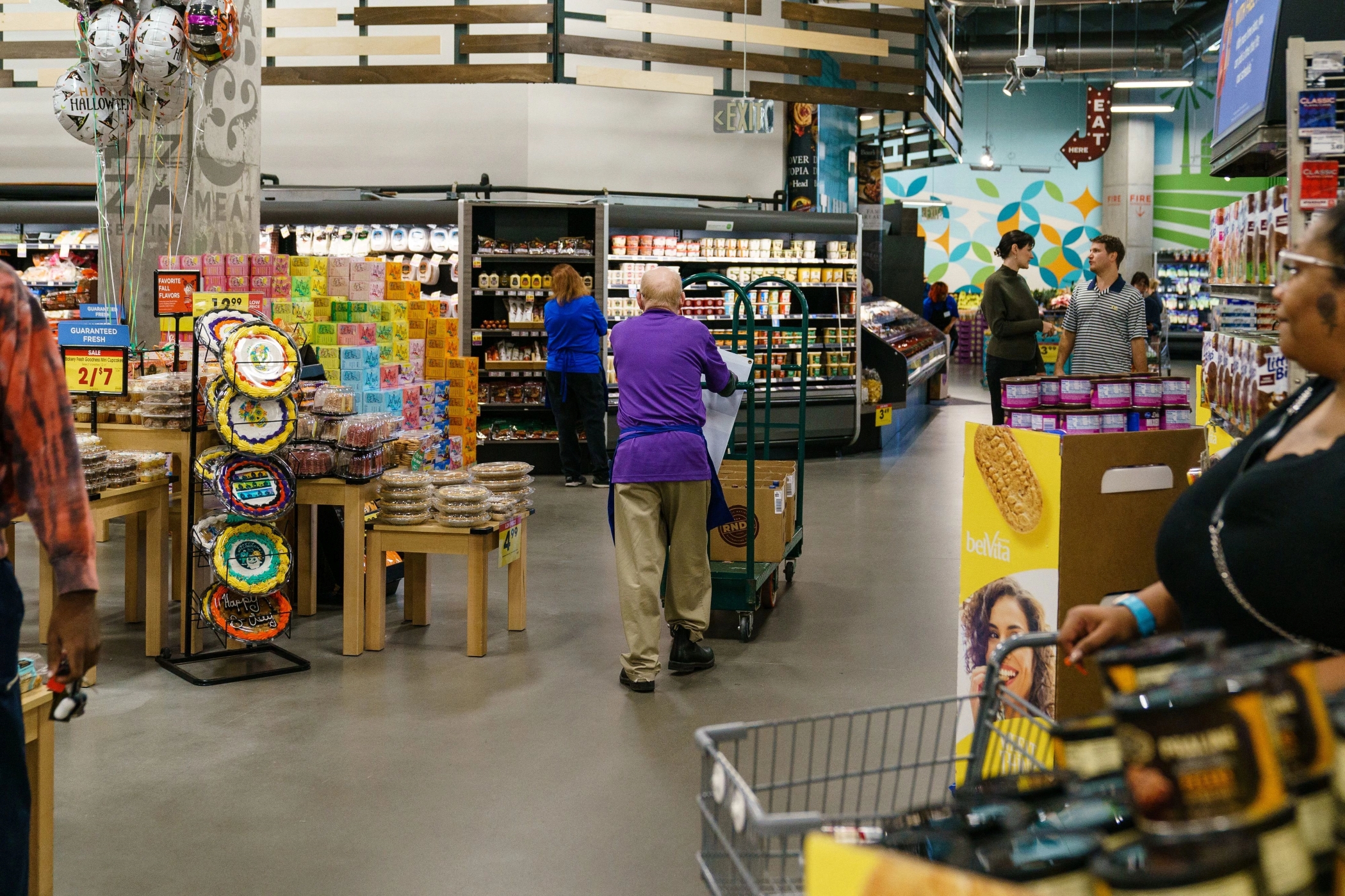Consumer Inflation Expectations Edge Lower, Lifestyle Choices Drive Worker Relocation, Household Real Estate Values Drop