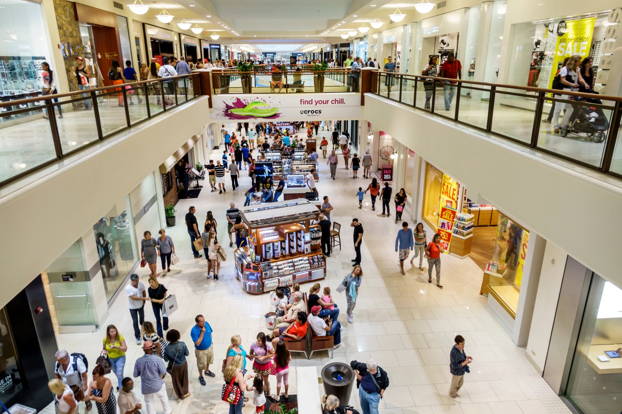 Retail Sales Rise, Cava Restaurant Chain Goes Public, Jobless Claims Unchanged