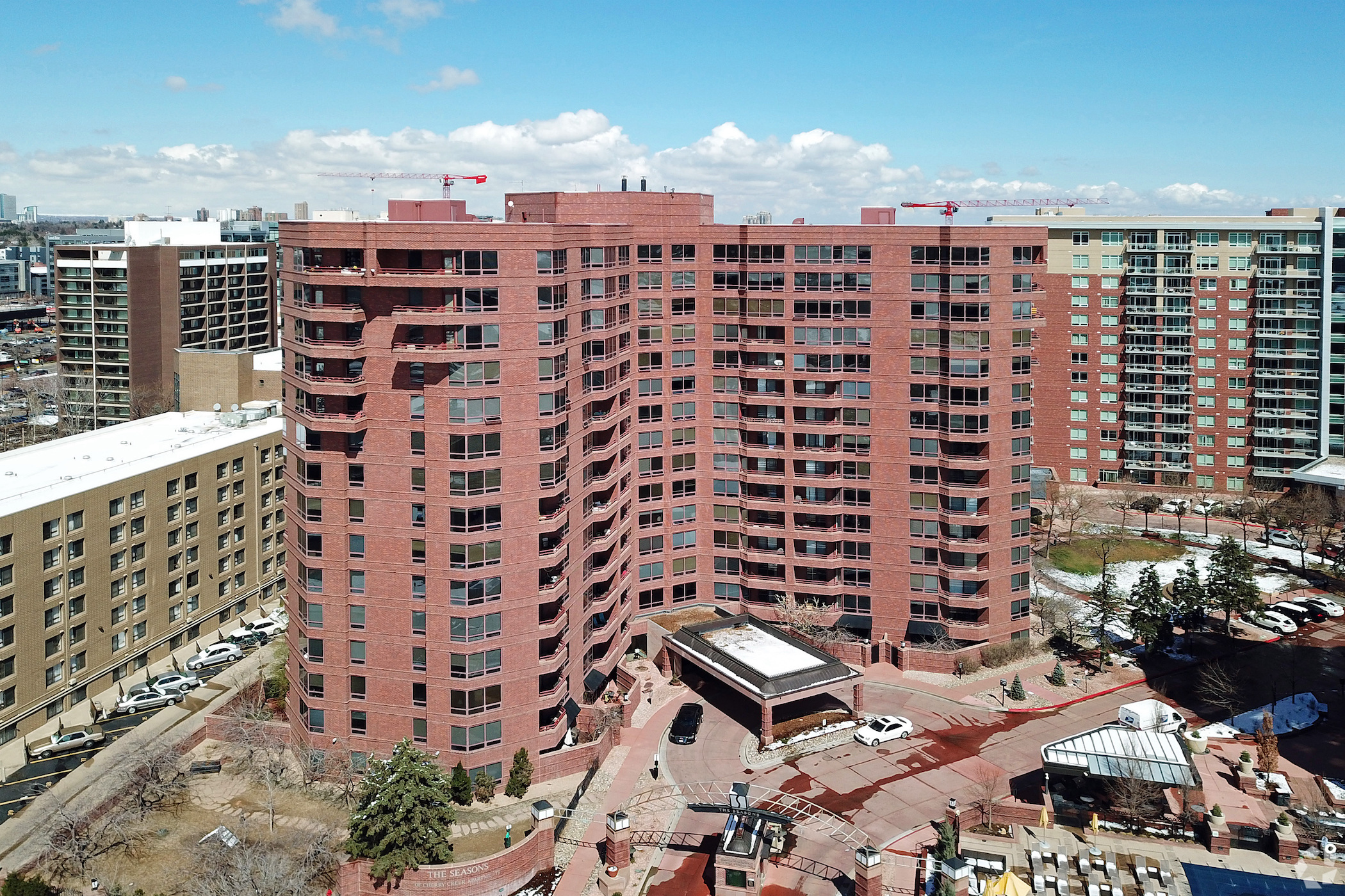 Demand in Affluent Denver Neighborhood Lands City One of Its Priciest Multifamily Deals to Date