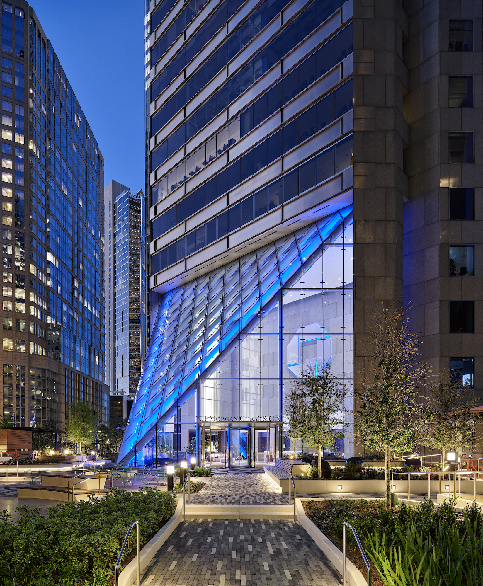 JPMorgan Chase Expands Office Footprint in Downtown Houston