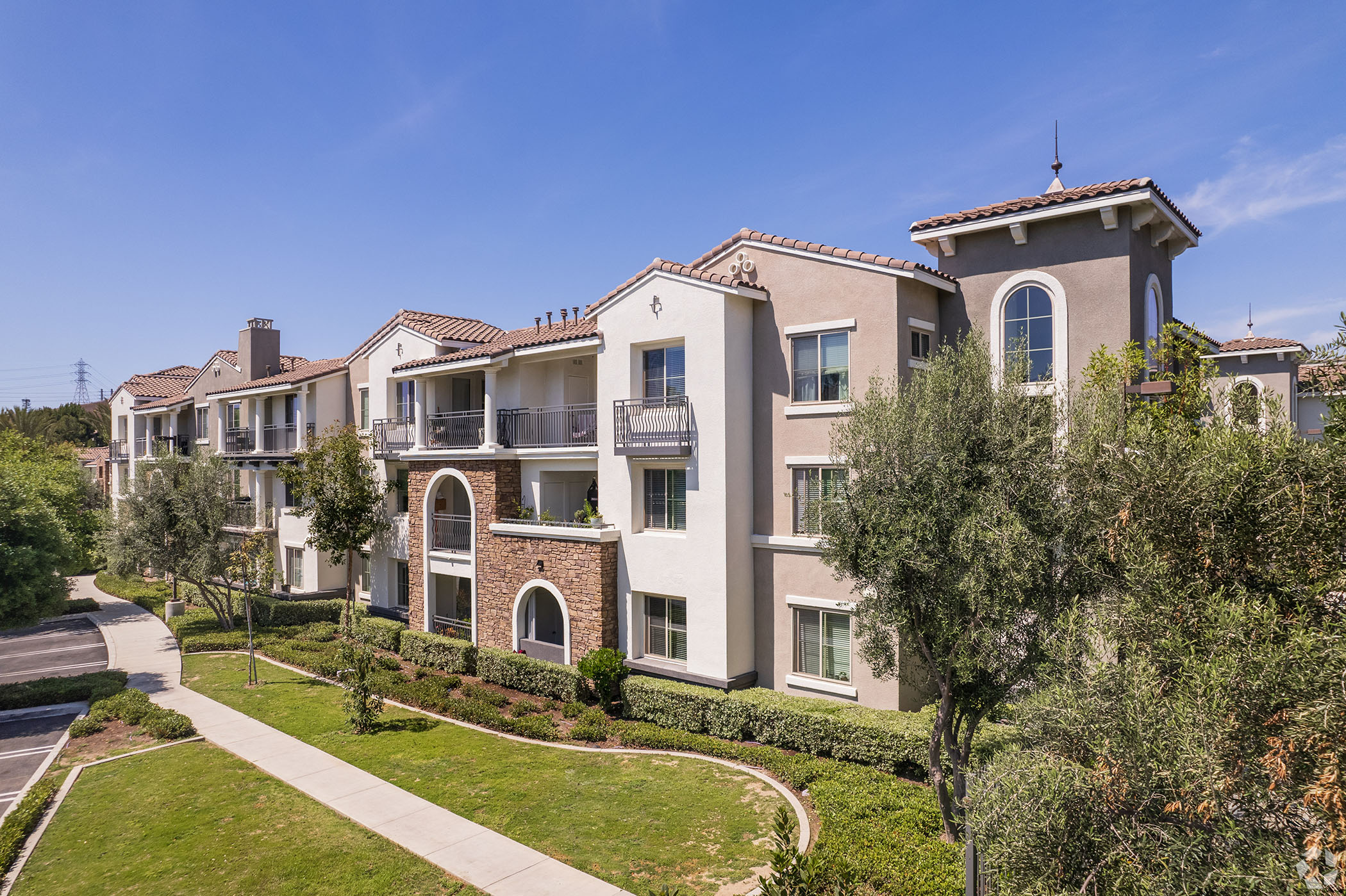 UDR, Lasalle Investment Management Form $510 Million Multifamily Joint Venture