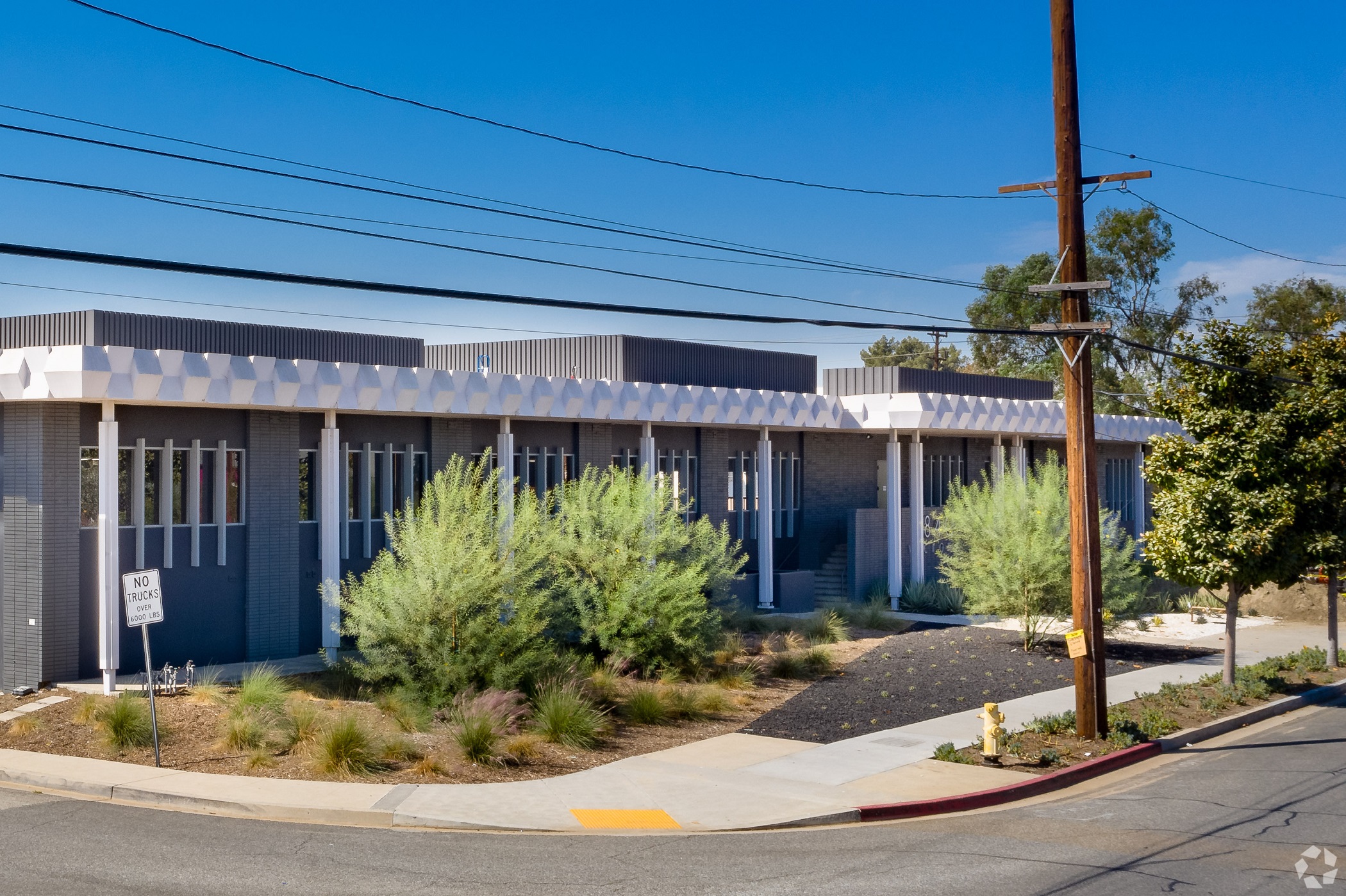Comcast Subsidiary Finds Sublessor for Los Angeles County Office Despite Unwanted Space Surge