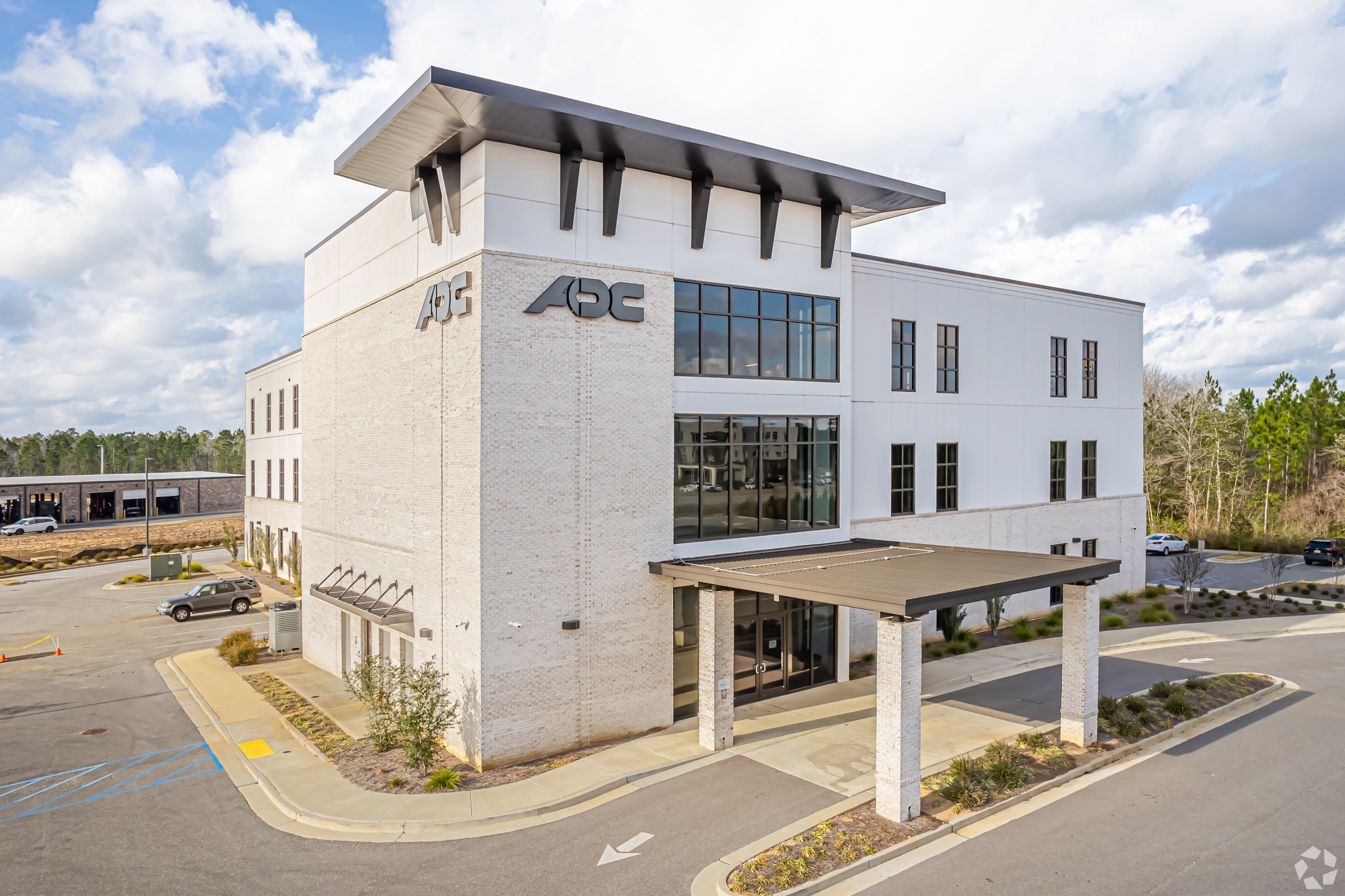 Medical Office in Mobile, Alabama, Fetches Record Price of $13.1 Million