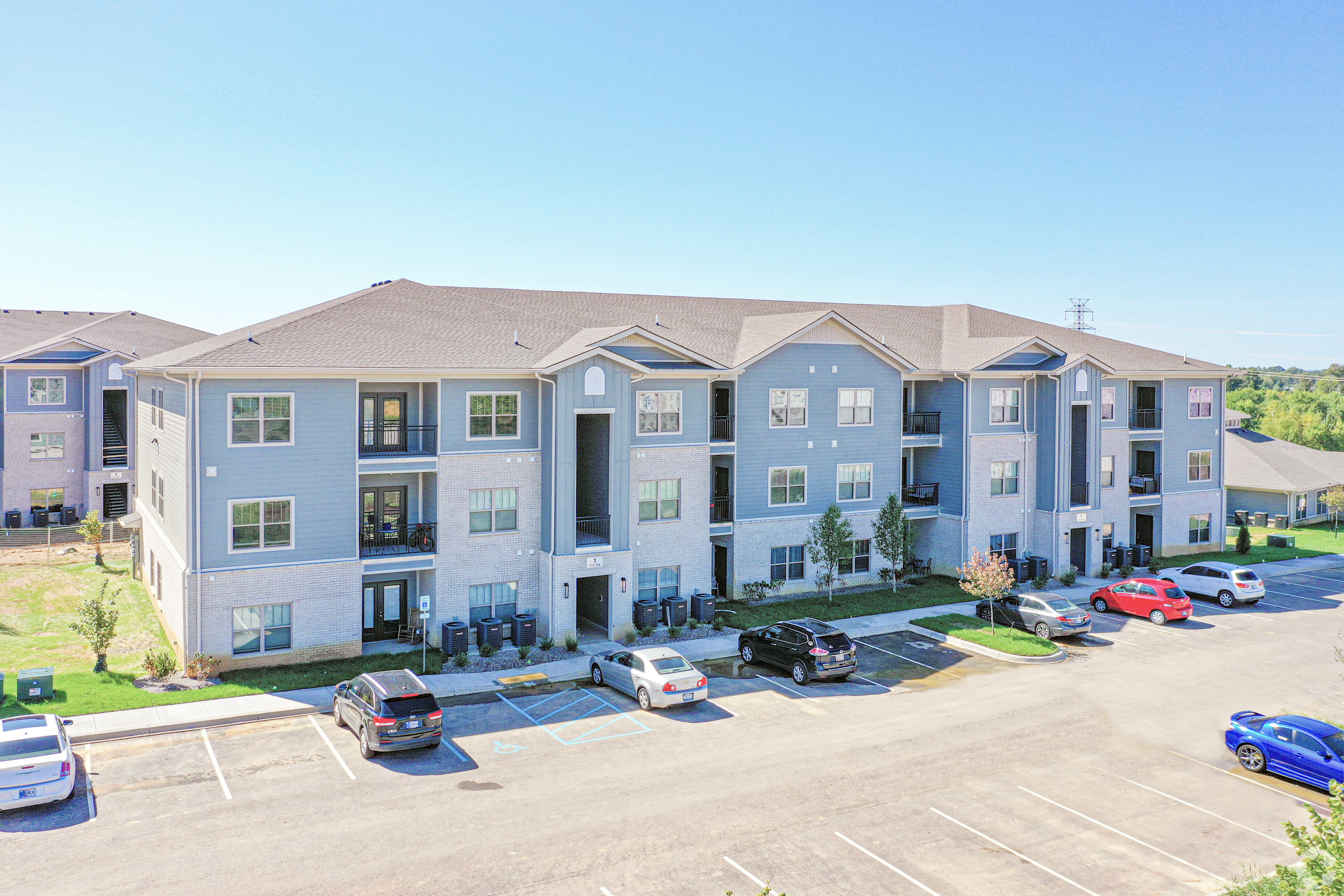 Marcus & Millichap Brokers Multifamily Unit Deal in Jeffersonville, Indiana