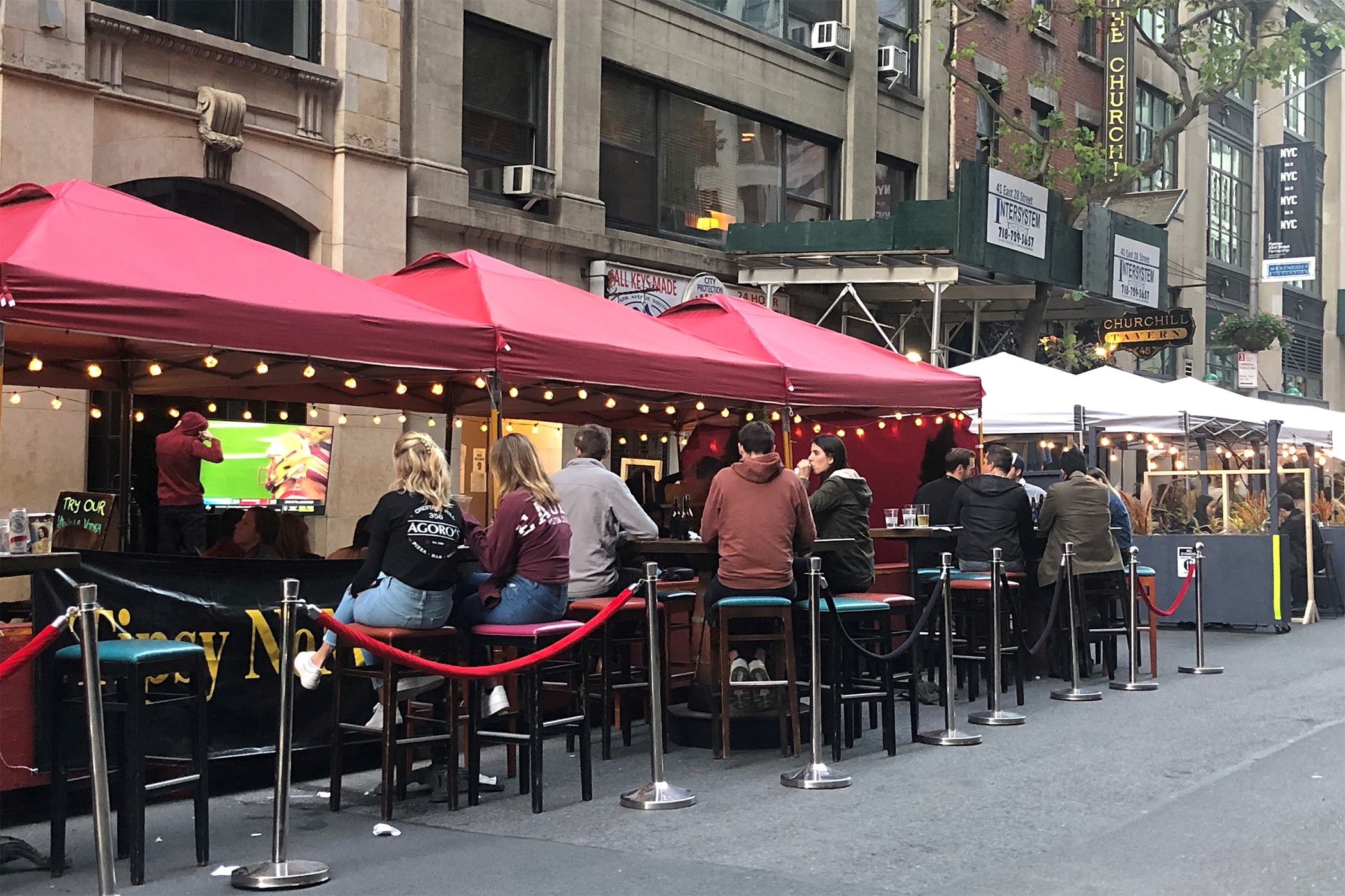 Outdoor Dining Is Set To Become a Permanent Fixture in New York