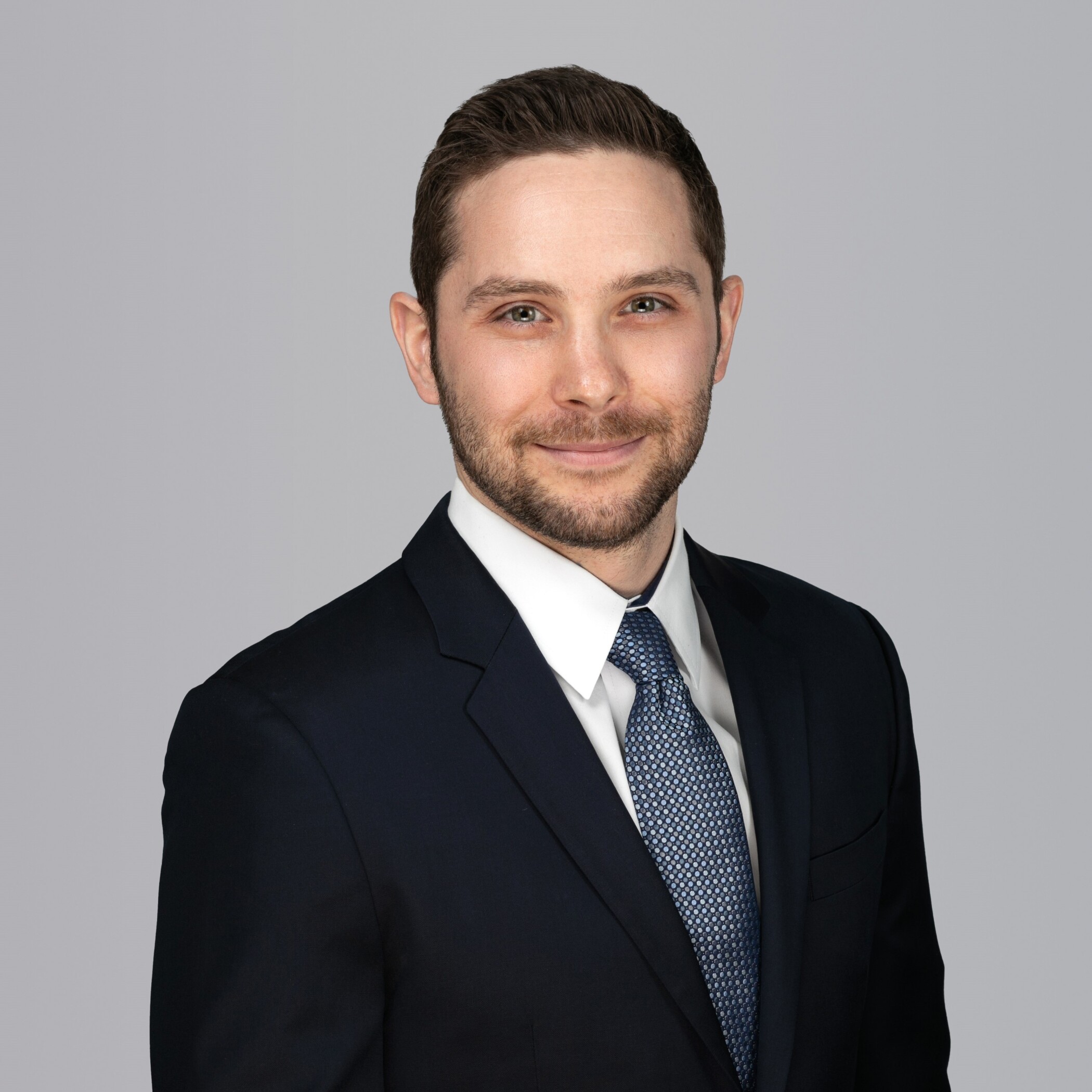 Cushman Picks Pair To Lead Multifamily Group, CBRE Replaces Longtime General Counsel, Lincoln Names New York Market Leader