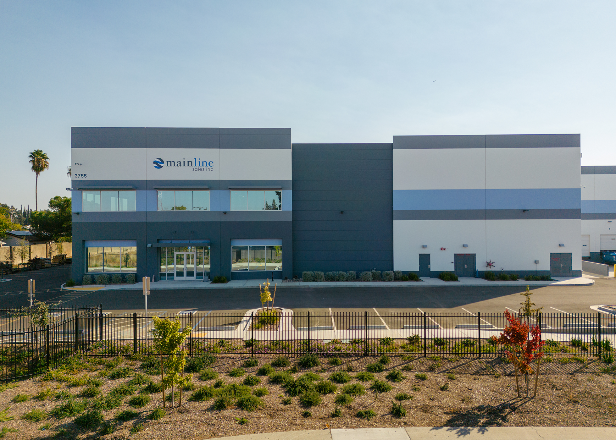 Construction Wraps on Pell Circle Distribution Center in Sacramento, California