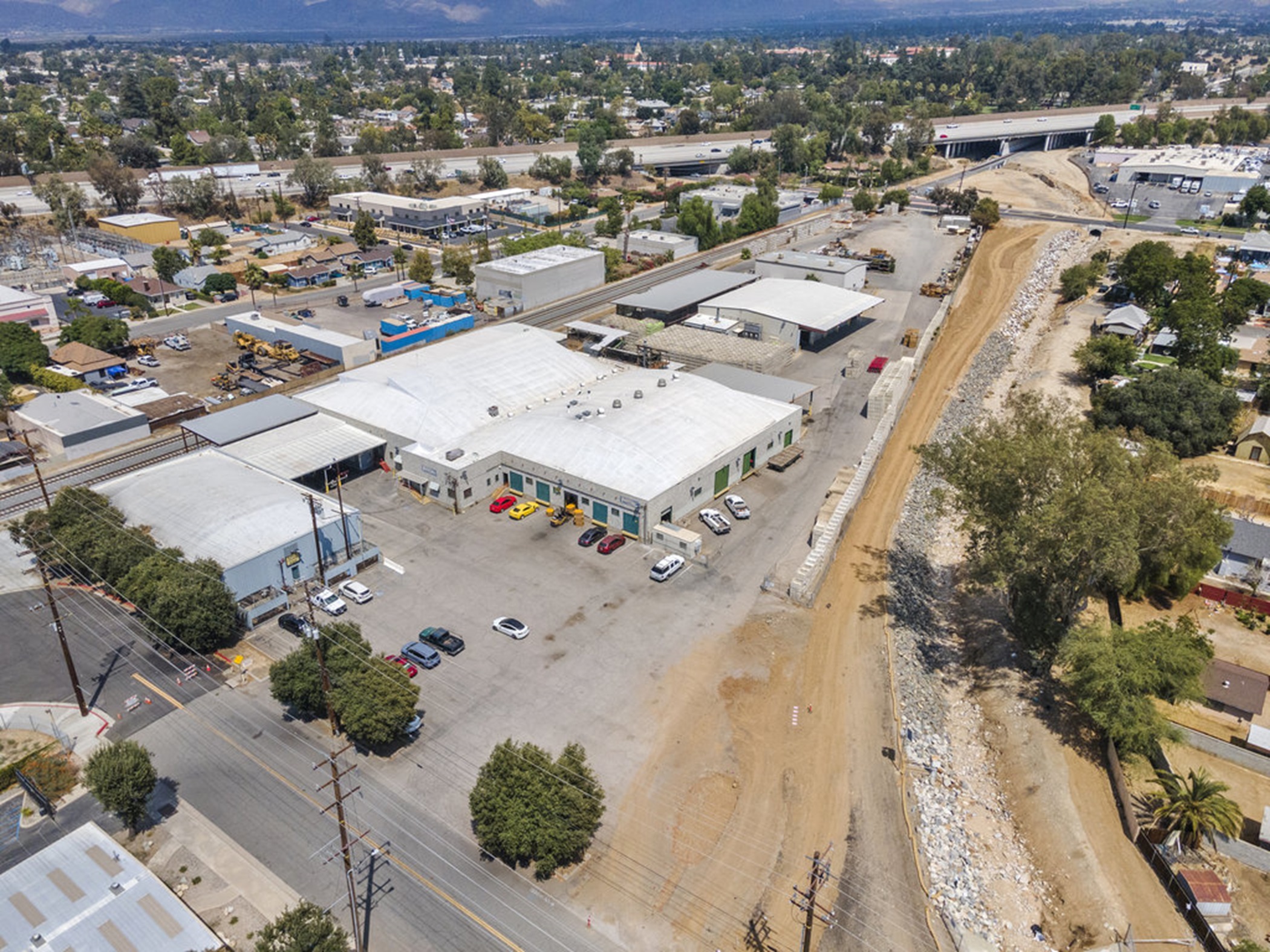 School District Buys Redlands, California, Warehouse