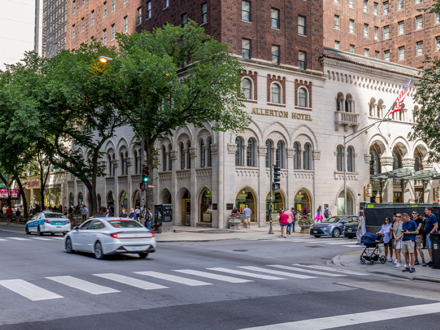 Firms Known for Distressed Mall Deals Buy Retail Property on Chicago’s Magnificent Mile