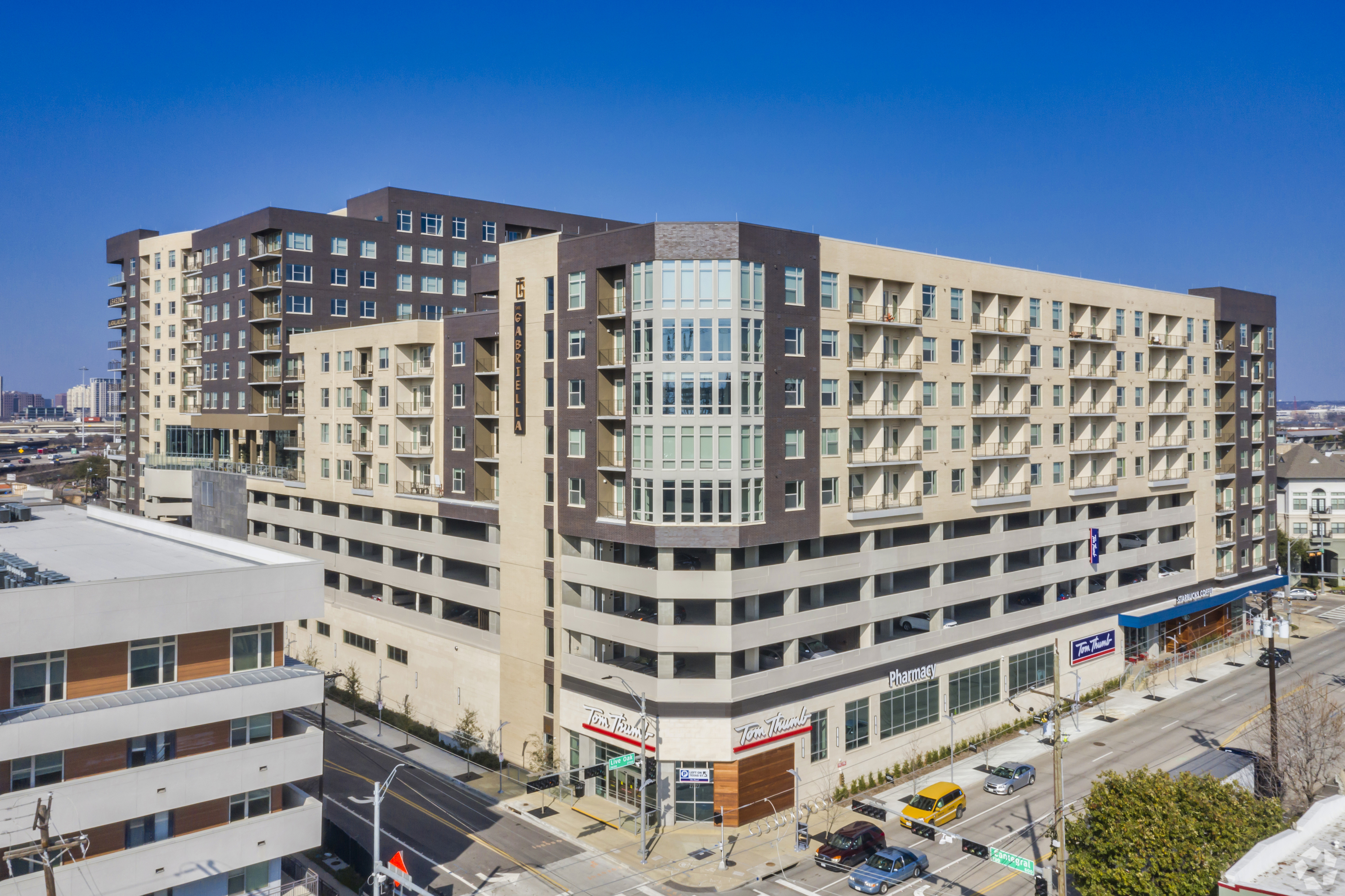 Lender Becomes Landlord of Upscale Property in Dallas at Foreclosure Auction