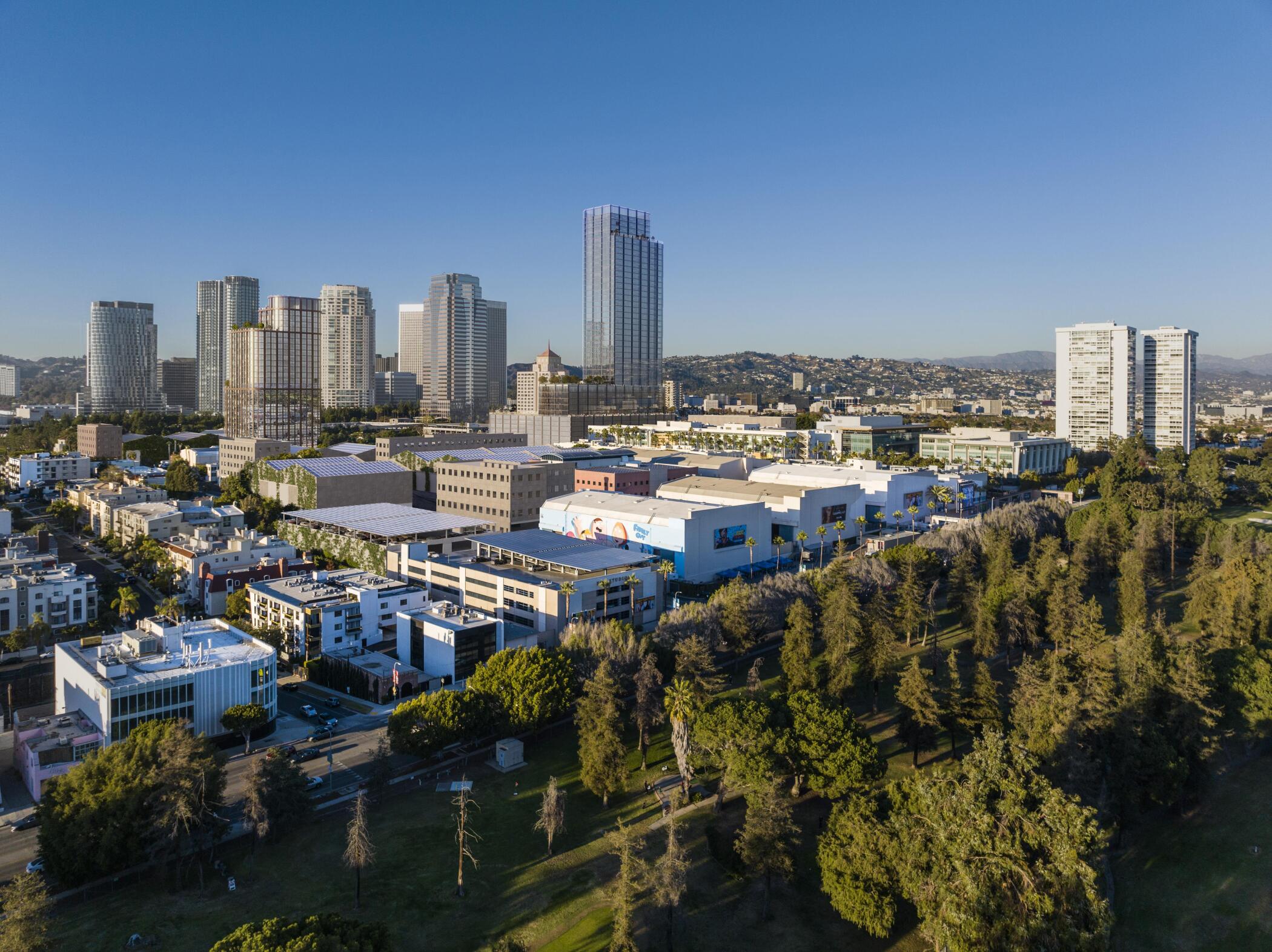 Fox Moves Forward on Entertainment Real Estate Expansion in Los Angeles
