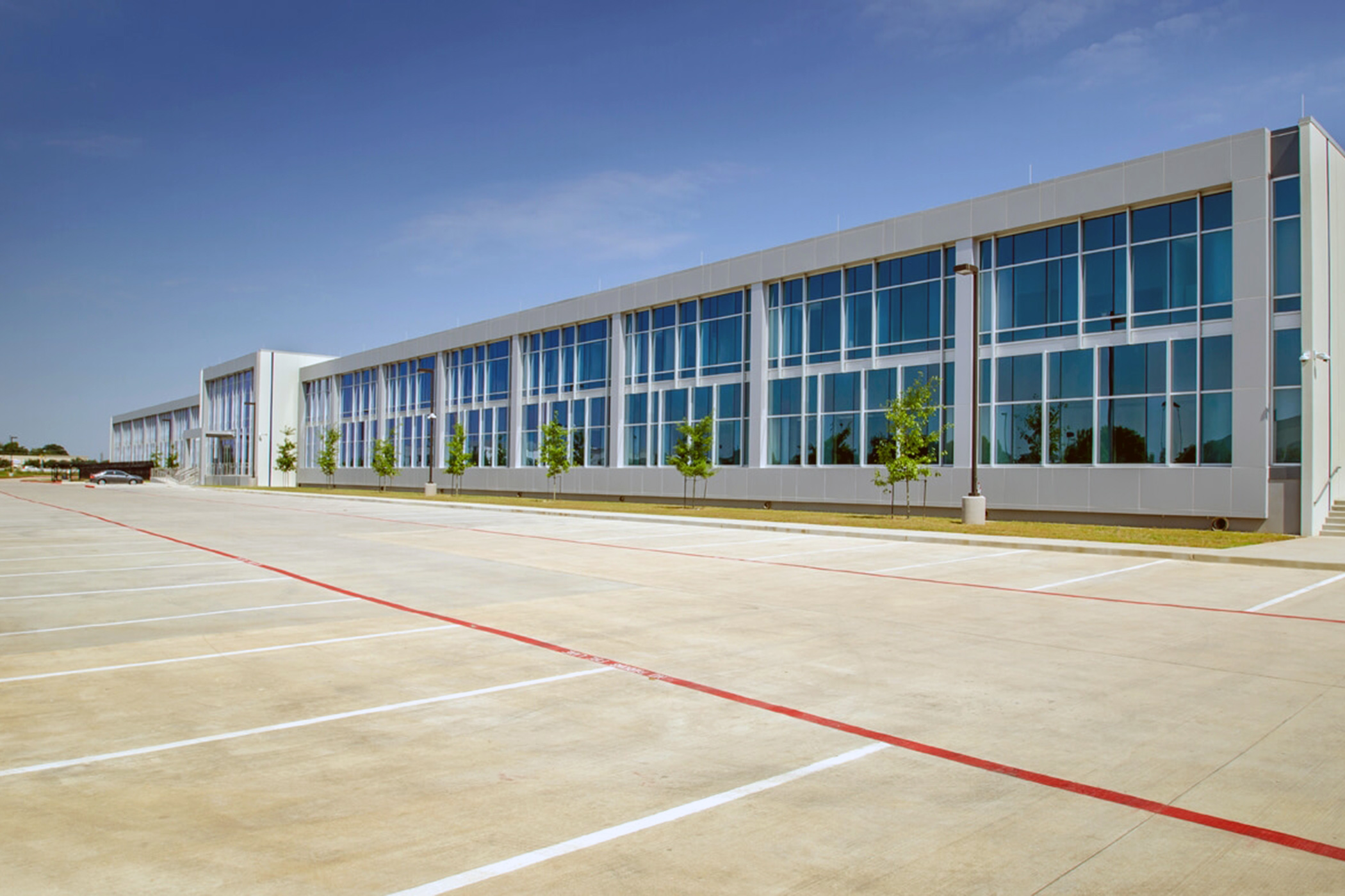 Data Center Owners Turn to Bond Market for $1.1 Billion in New Funds