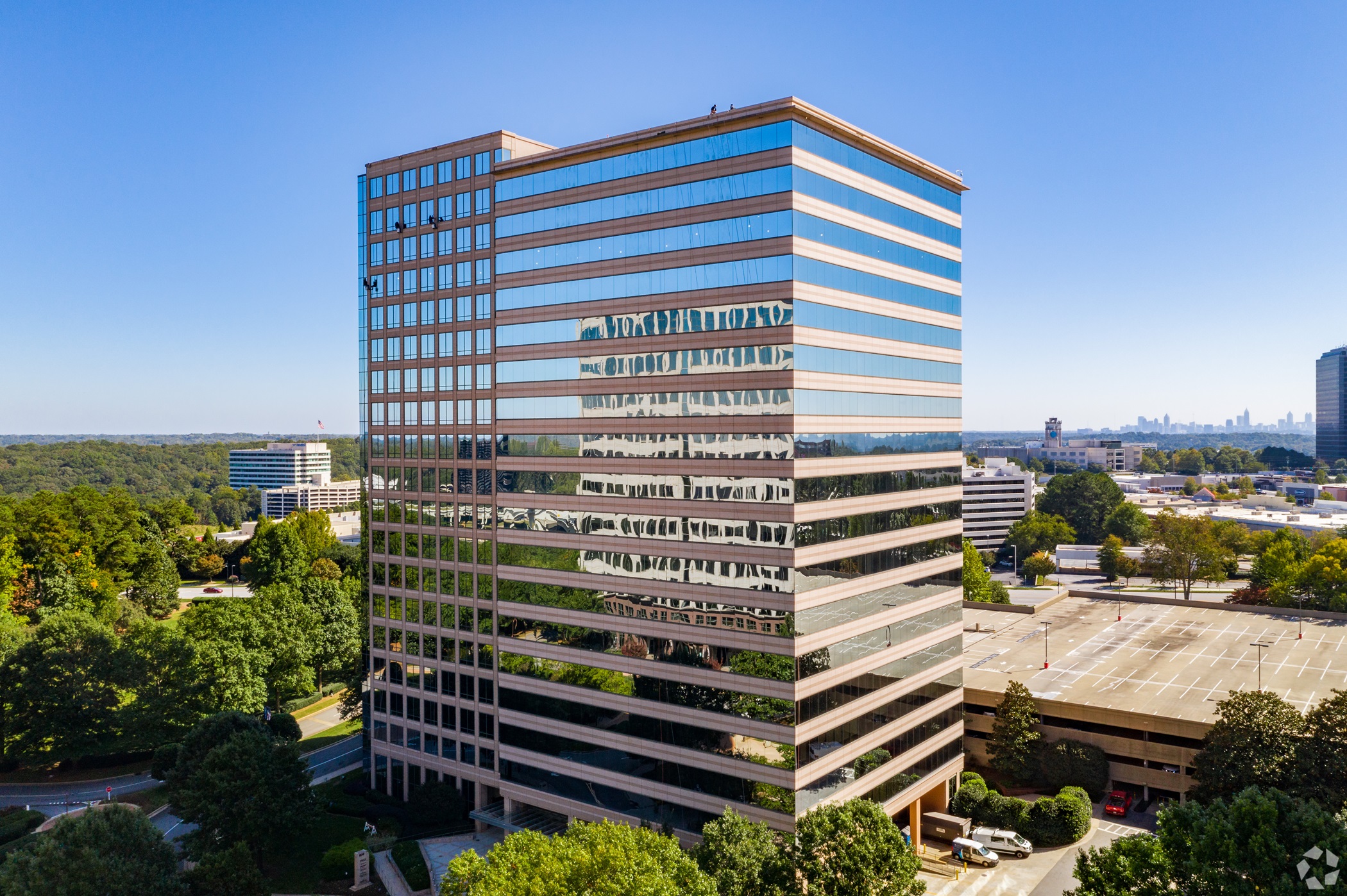 Cousins, Piedmont Office Avoid Major Meltdowns in Office Market