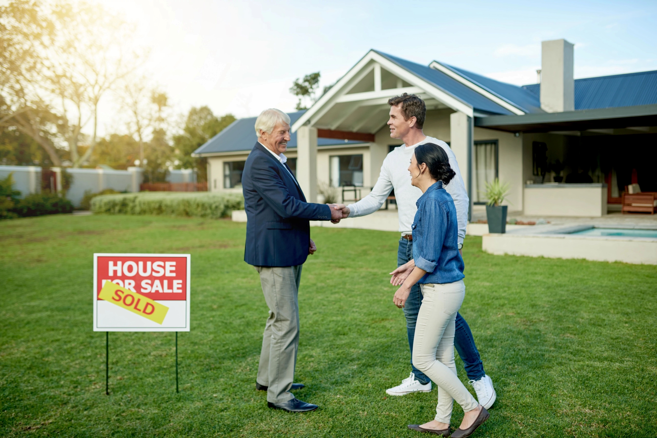 Most Regions Post Home Price Gains, Student Housing Investment Grows, Jobless Claims Fall