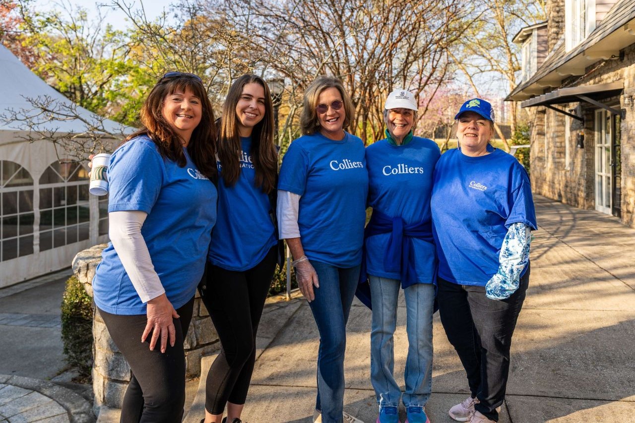 Colliers Employees Help Clean Up Major Urban Park