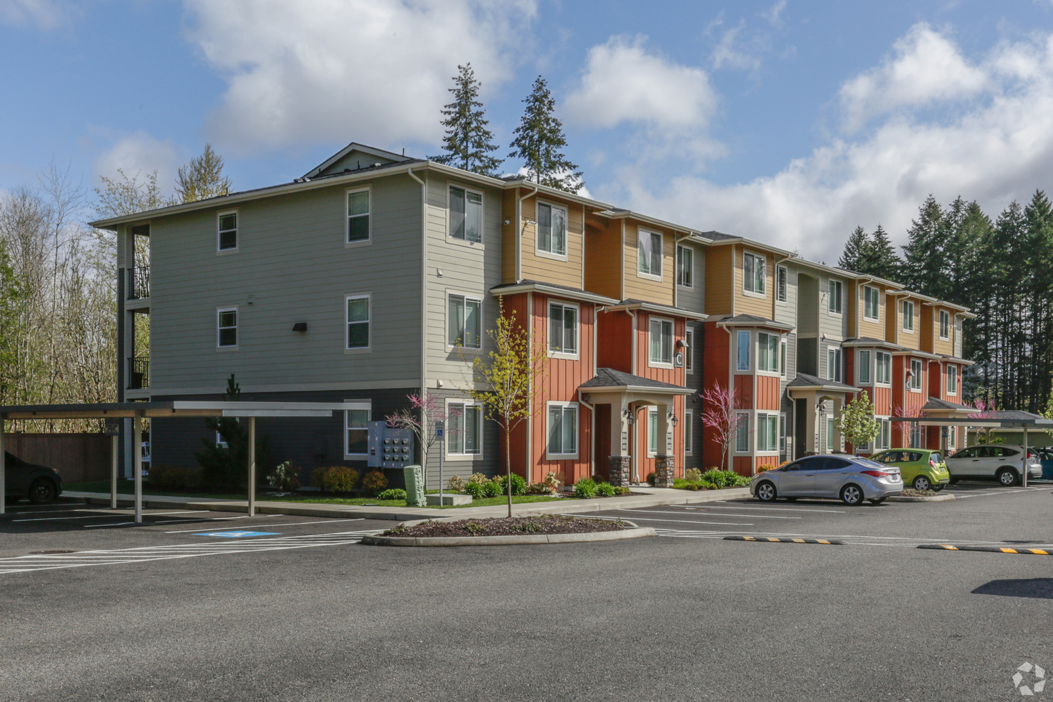 Seattle Firm Closes First Acquisition Fund To Buy Apartments at Discount Prices