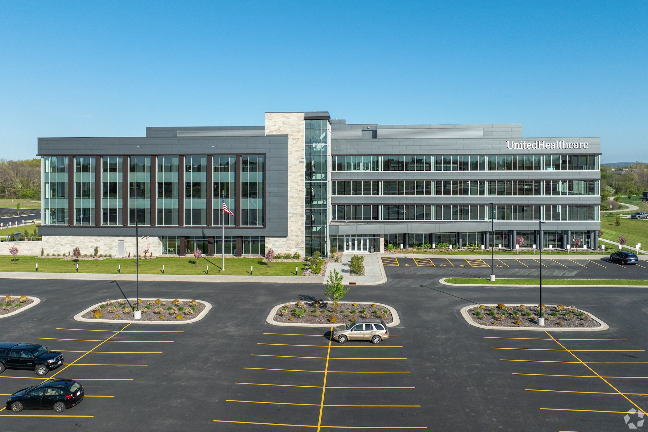 UnitedHealthcare Looks To Dump ‘Unused’ Midwest Office Hub in Response to Hybrid Work Shift