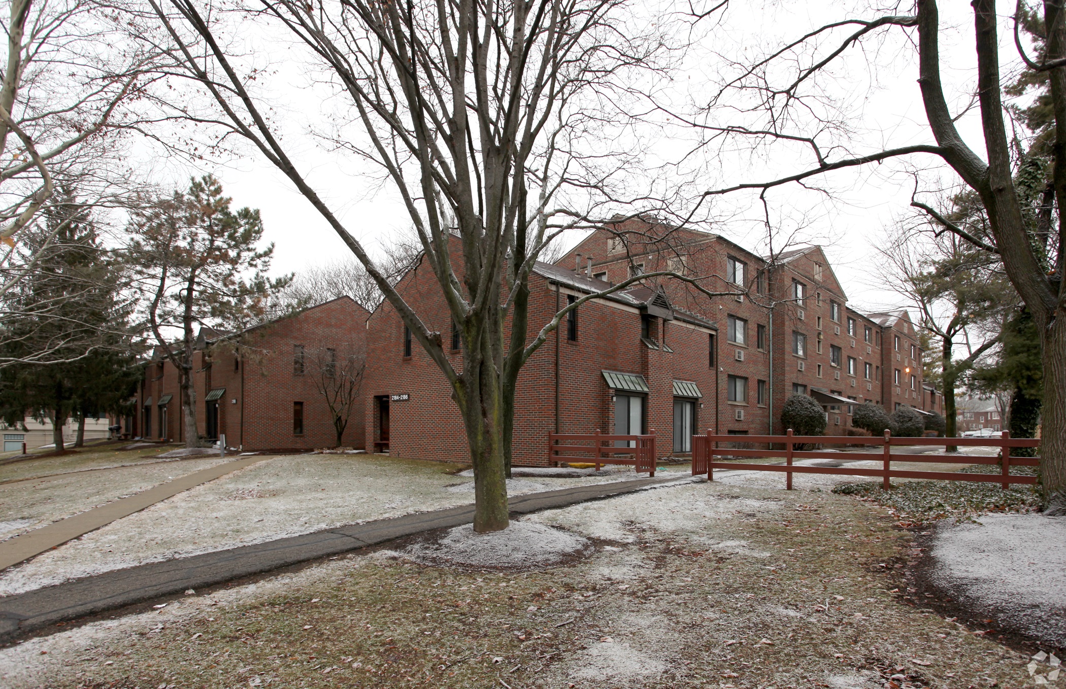Capital University Sells Suburban Columbus Apartment Complex for Redevelopment