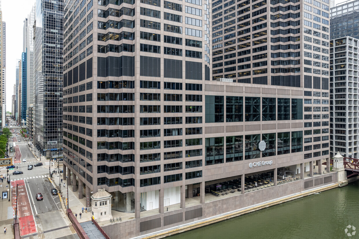 Google, CME Group To Build Cloud-Computing Network for Trading in Chicago Area