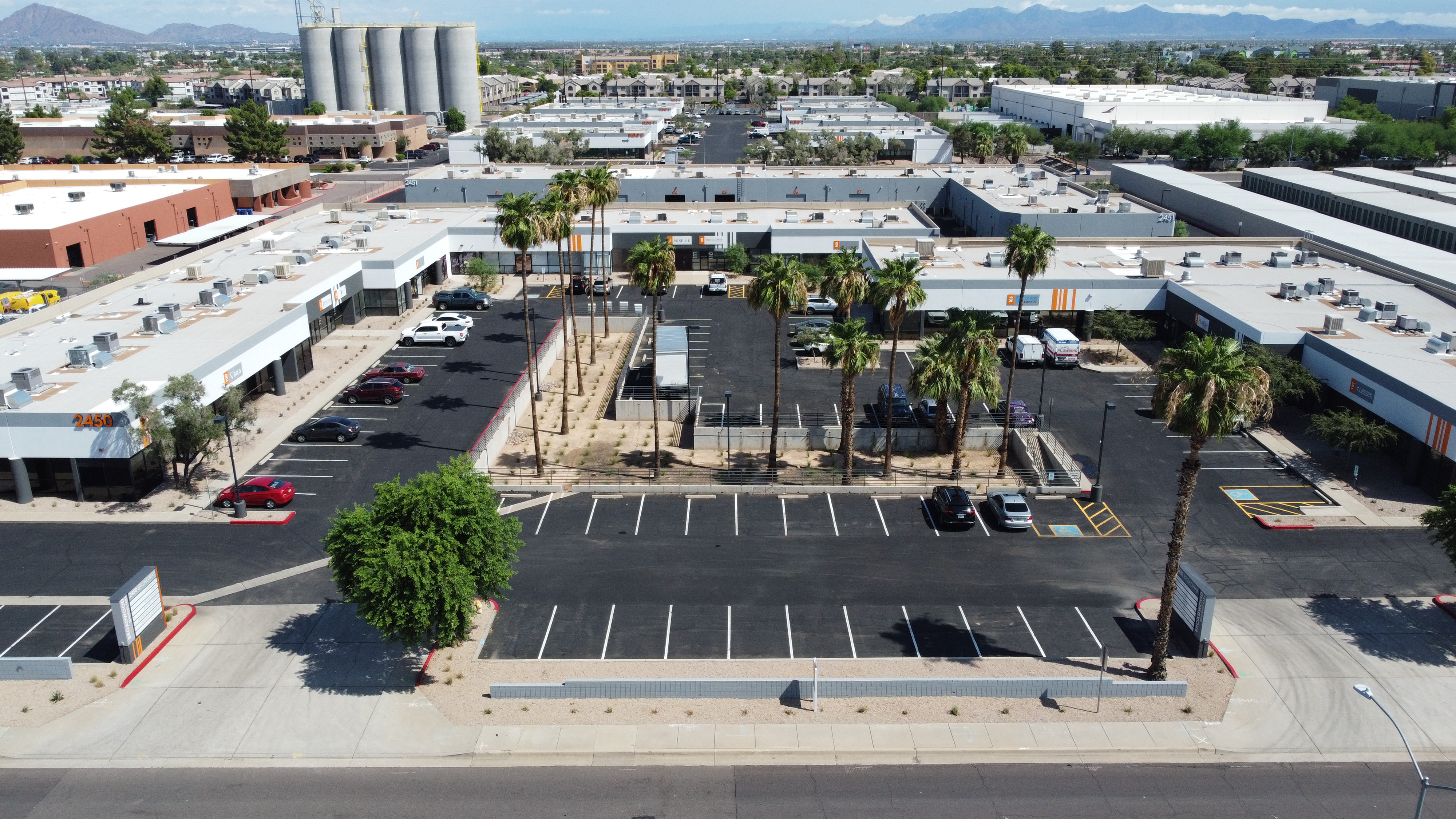 Two Real Estate Investment Firms Acquire Business Complex in Mesa, Arizona