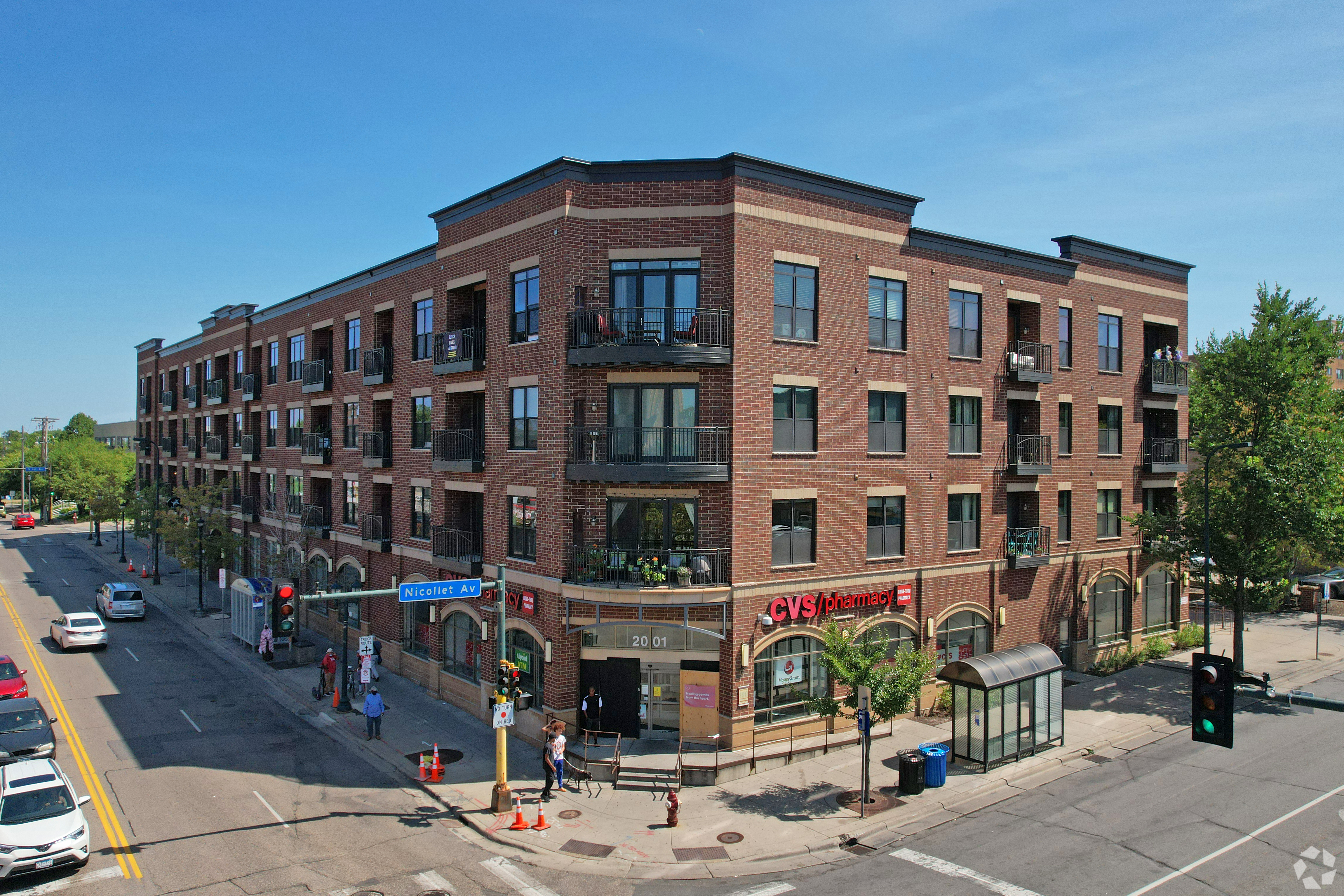 Lupe Development Partners Sells Fully Leased Retail Condo To Agree Realty