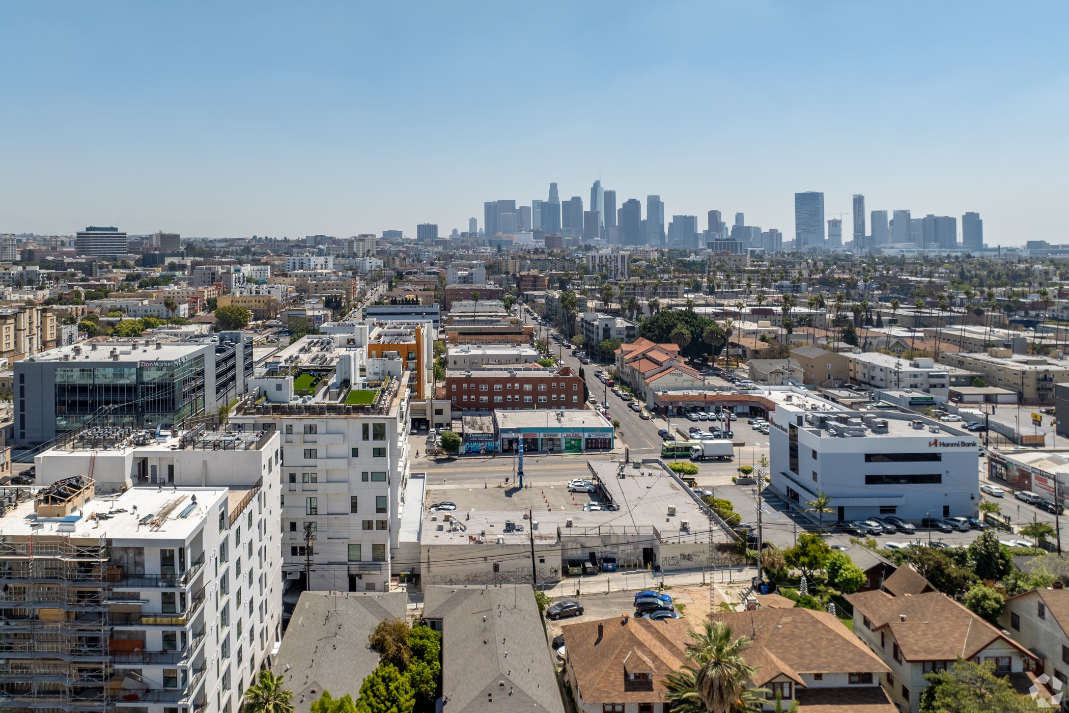 Newly Constructed Los Angeles Multifamily Project Gets Refinancing Loan