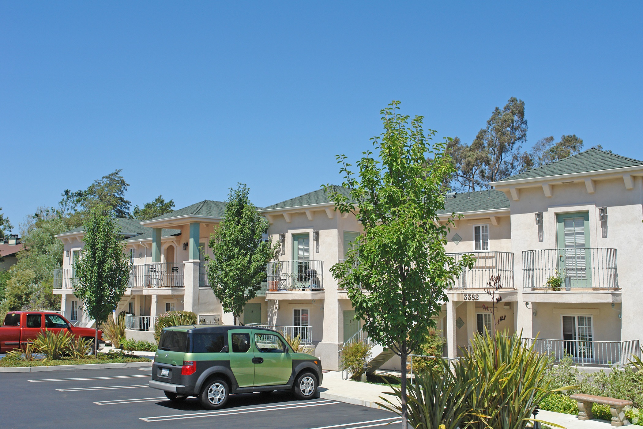 Local Investor Acquires Multifamily Property Along California Coast in All-Cash Deal