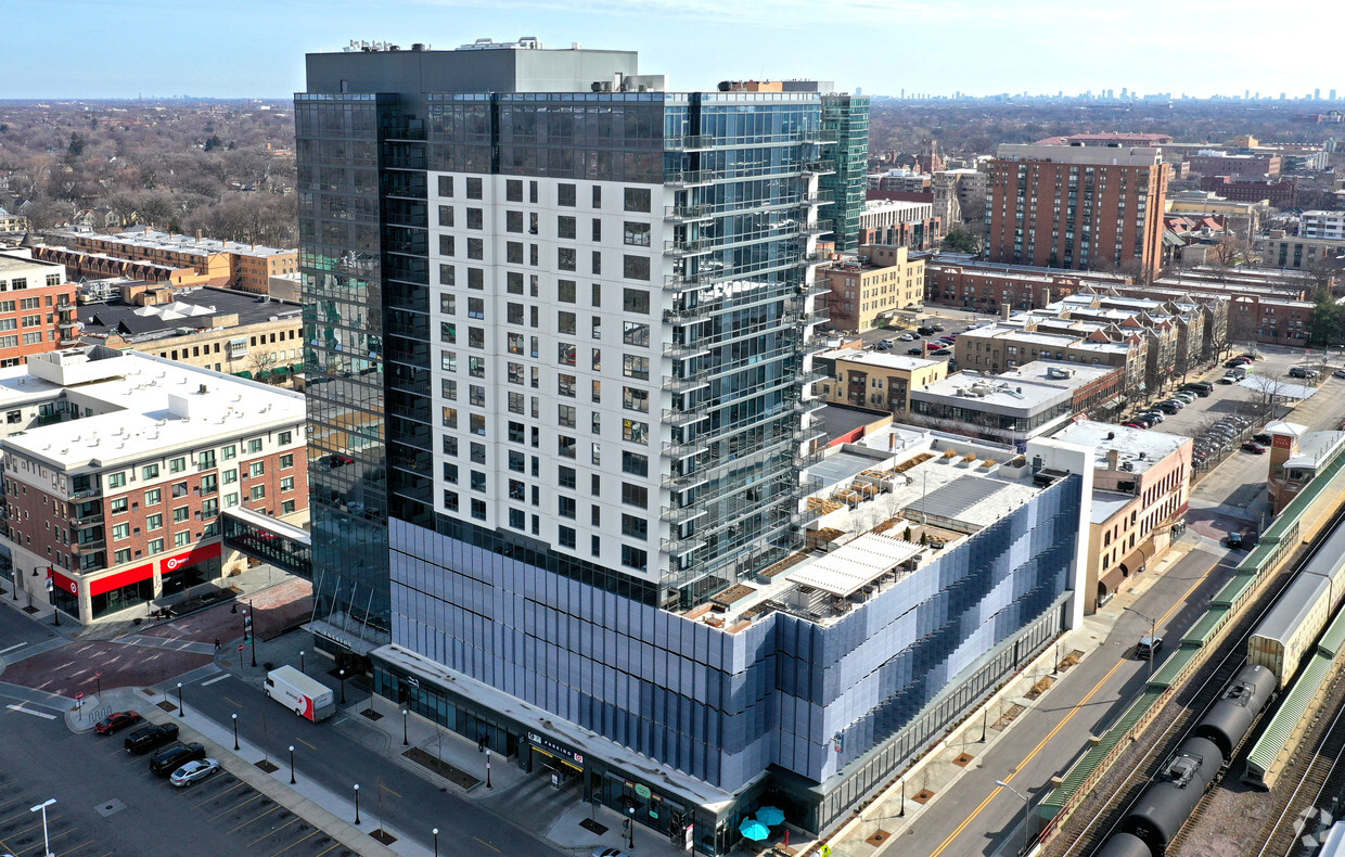 Apartment Investor Adds to Buying Spree in Chicago Area With $60 Million Deal
