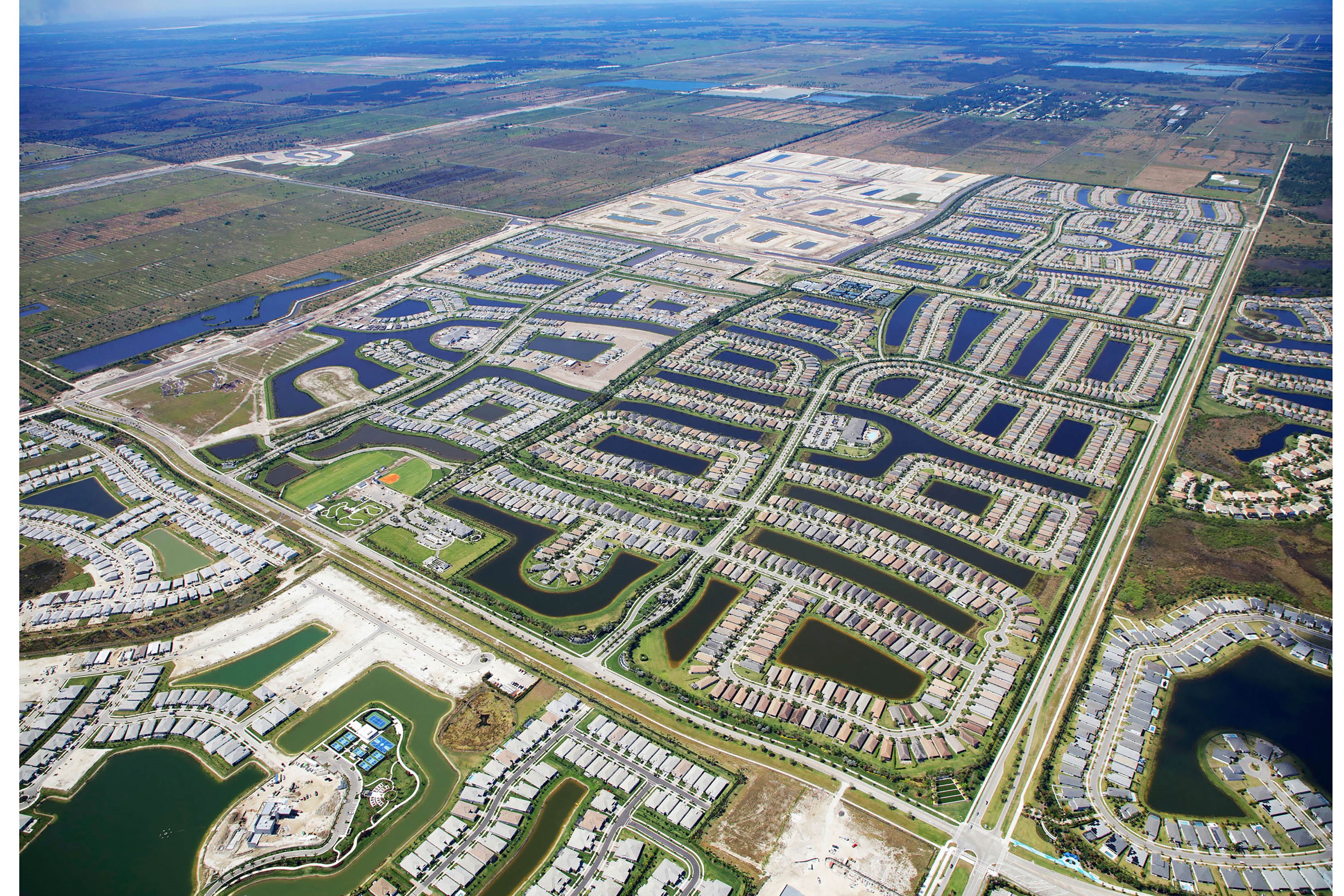 Builder Buys Land in Florida for Over 1,300 Houses